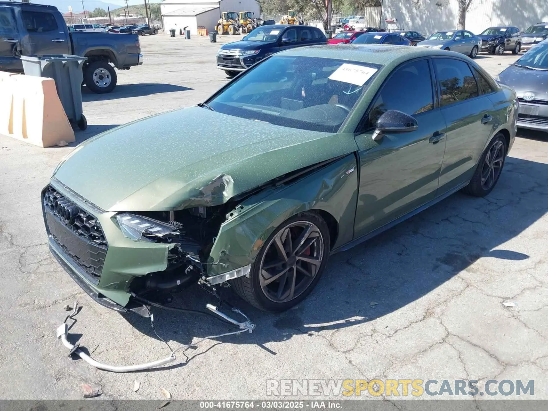 2 Фотография поврежденного автомобиля WAUEAAF48PN022647 AUDI A4 2023
