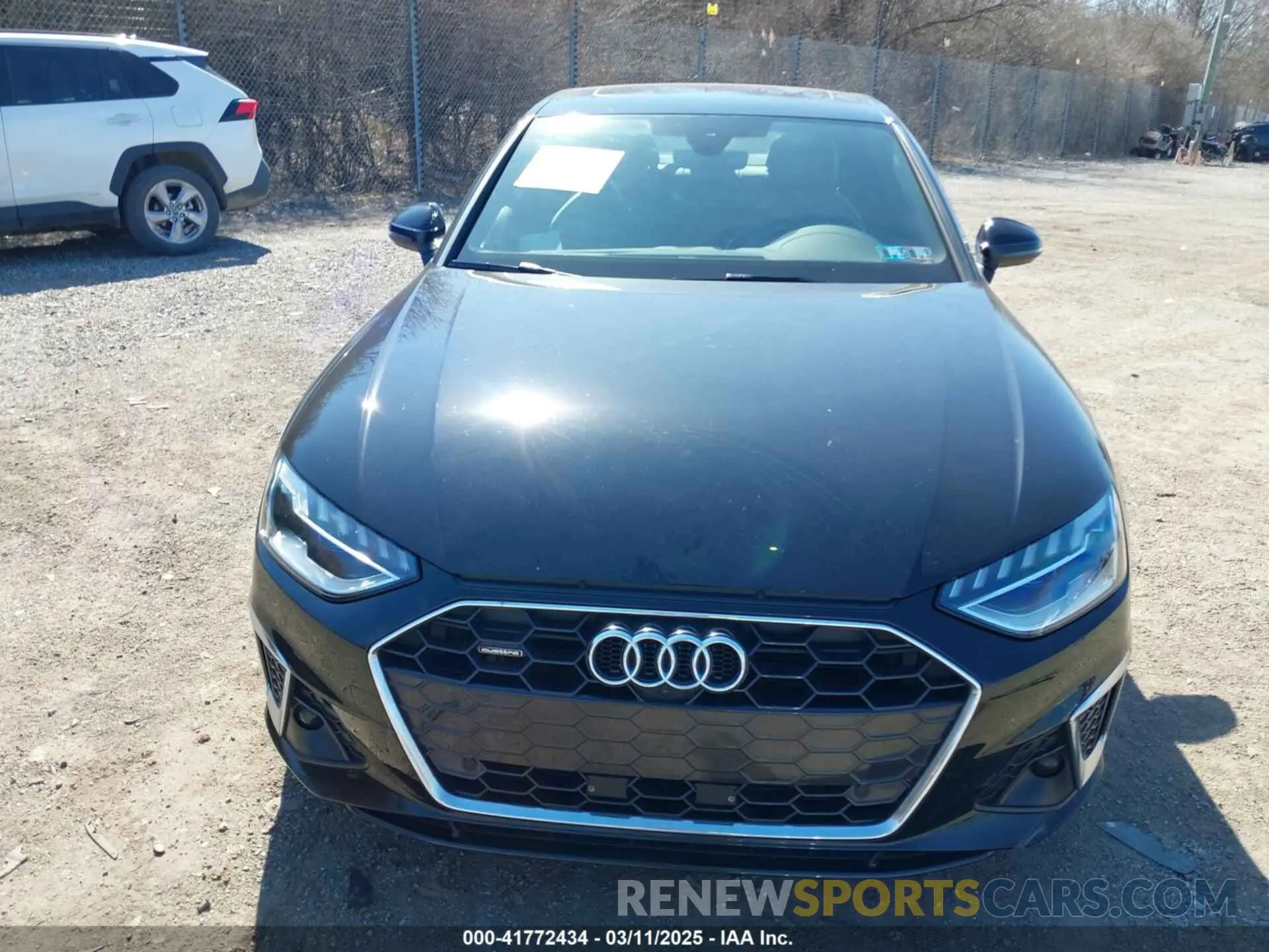 13 Фотография поврежденного автомобиля WAUEAAF49PA001586 AUDI A4 2023