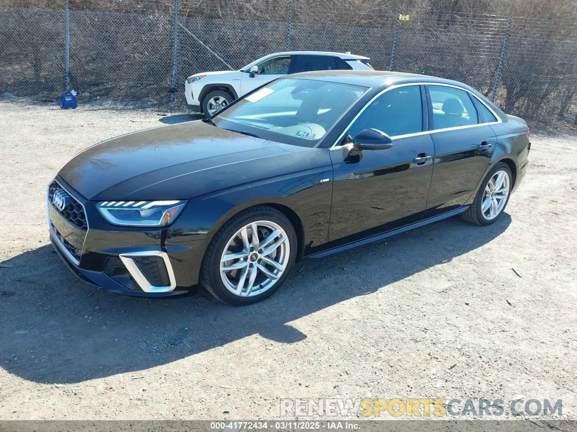 2 Фотография поврежденного автомобиля WAUEAAF49PA001586 AUDI A4 2023