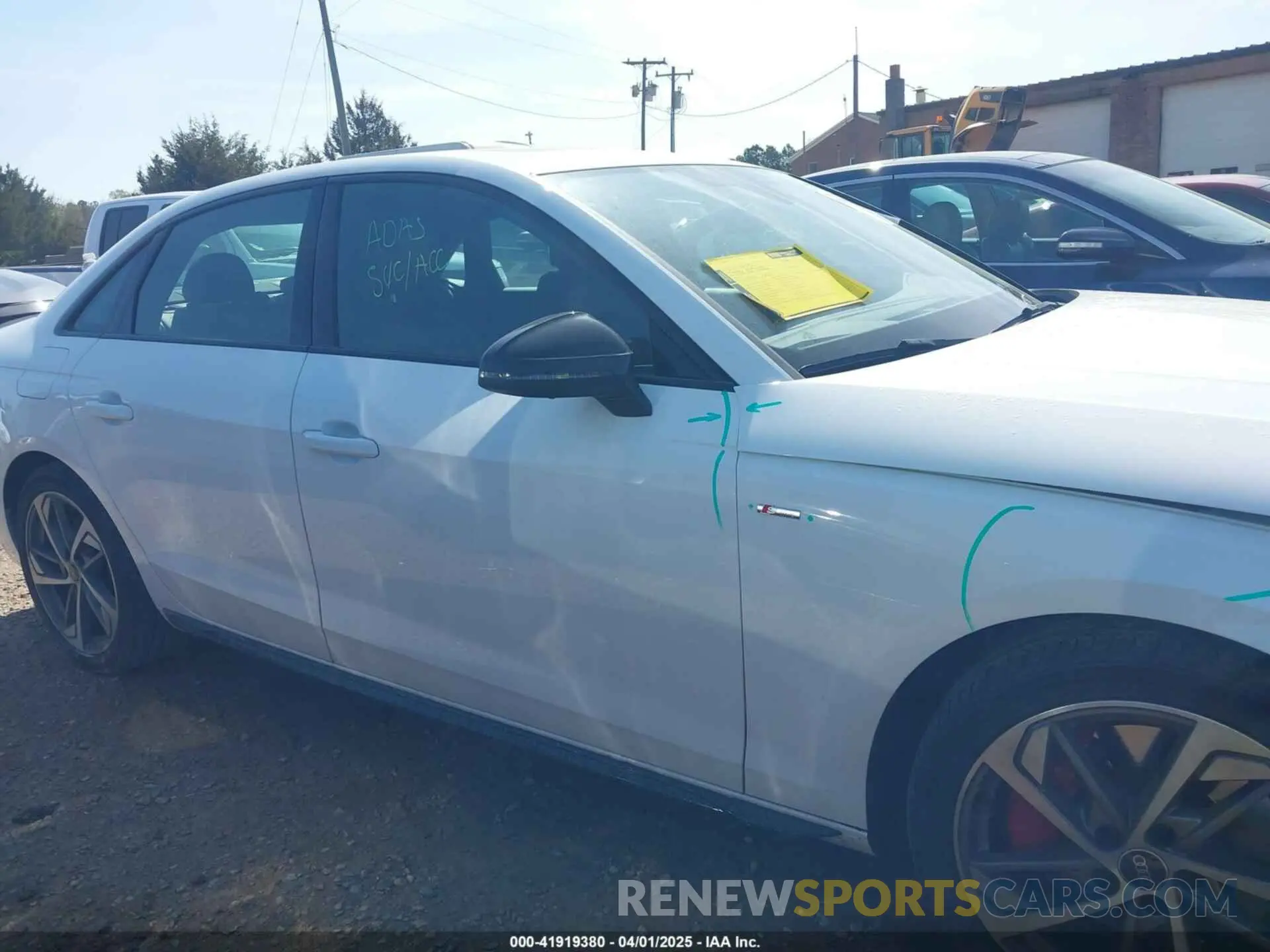 13 Фотография поврежденного автомобиля WAUEAAF49PA026939 AUDI A4 2023