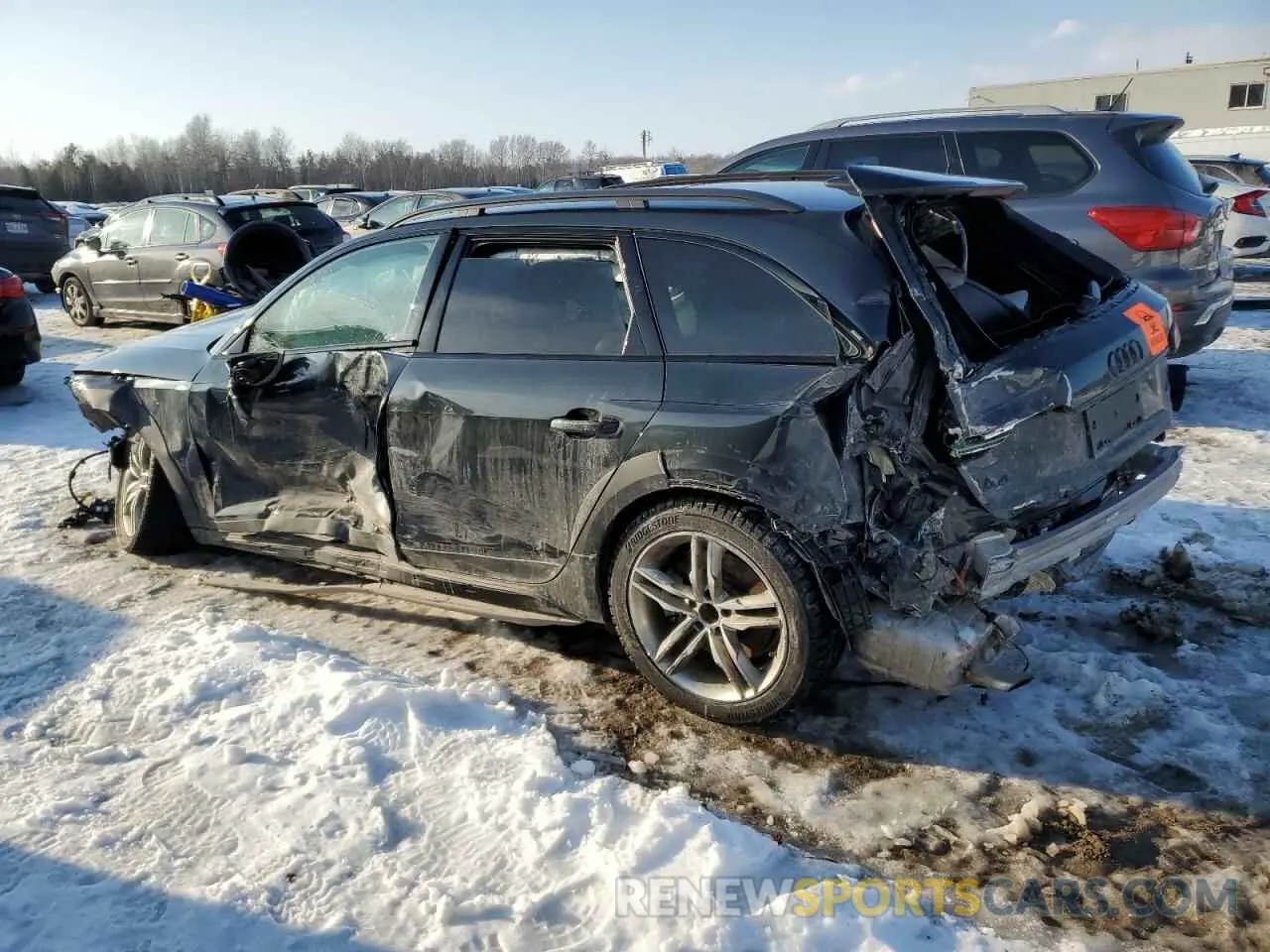 2 Фотография поврежденного автомобиля WA18AAF45RA028278 AUDI A4 2024