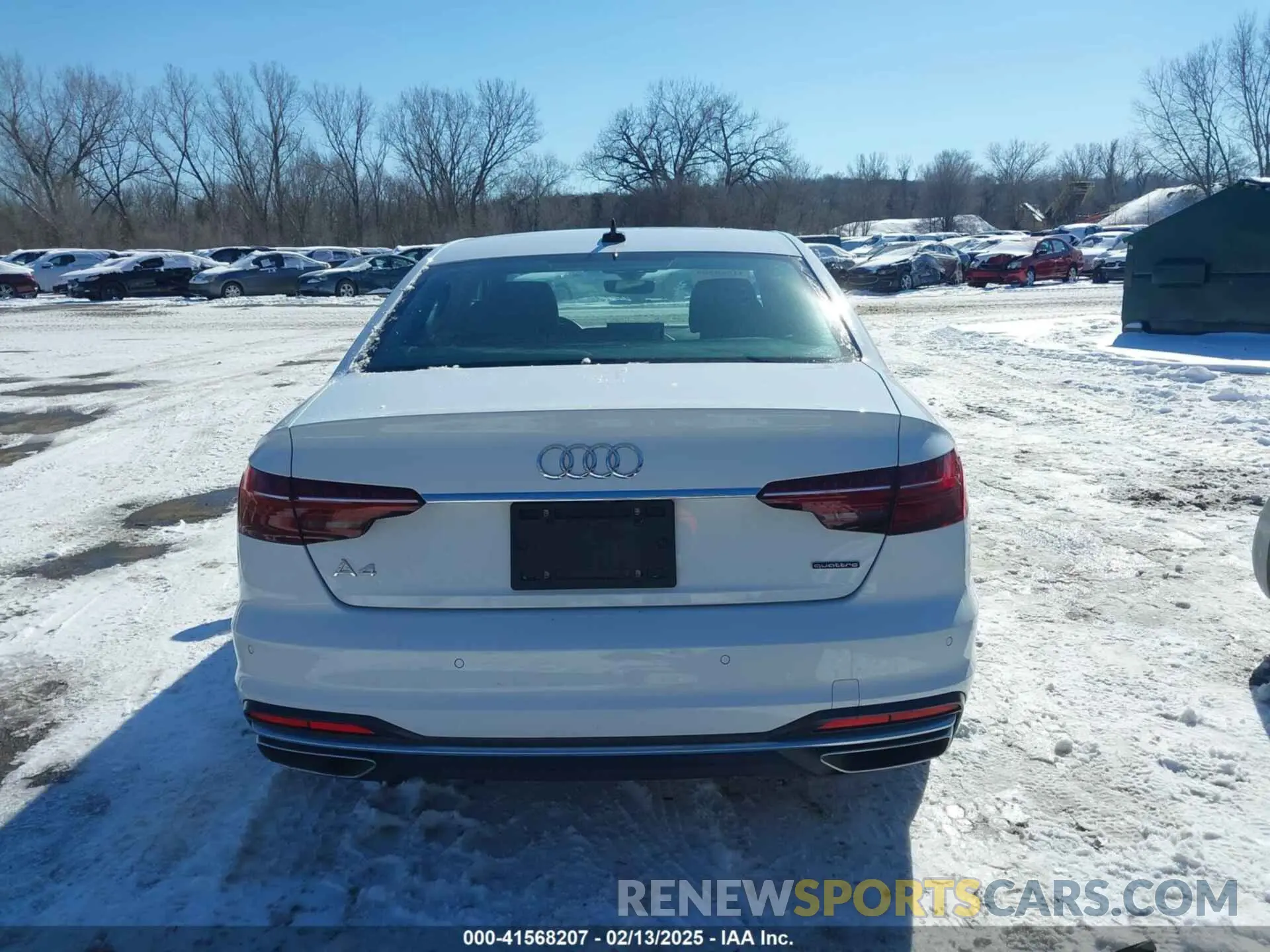 17 Фотография поврежденного автомобиля WAUEAAF44RN006061 AUDI A4 2024