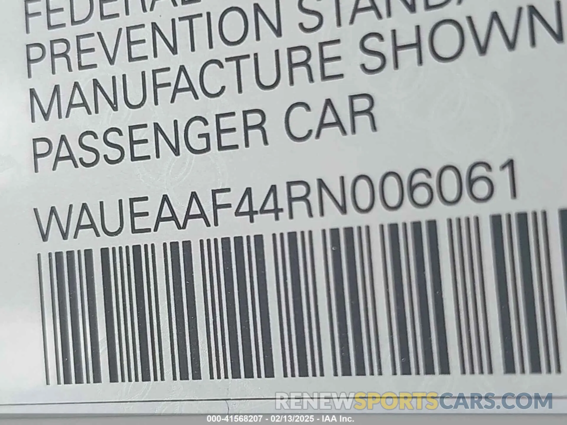 9 Фотография поврежденного автомобиля WAUEAAF44RN006061 AUDI A4 2024