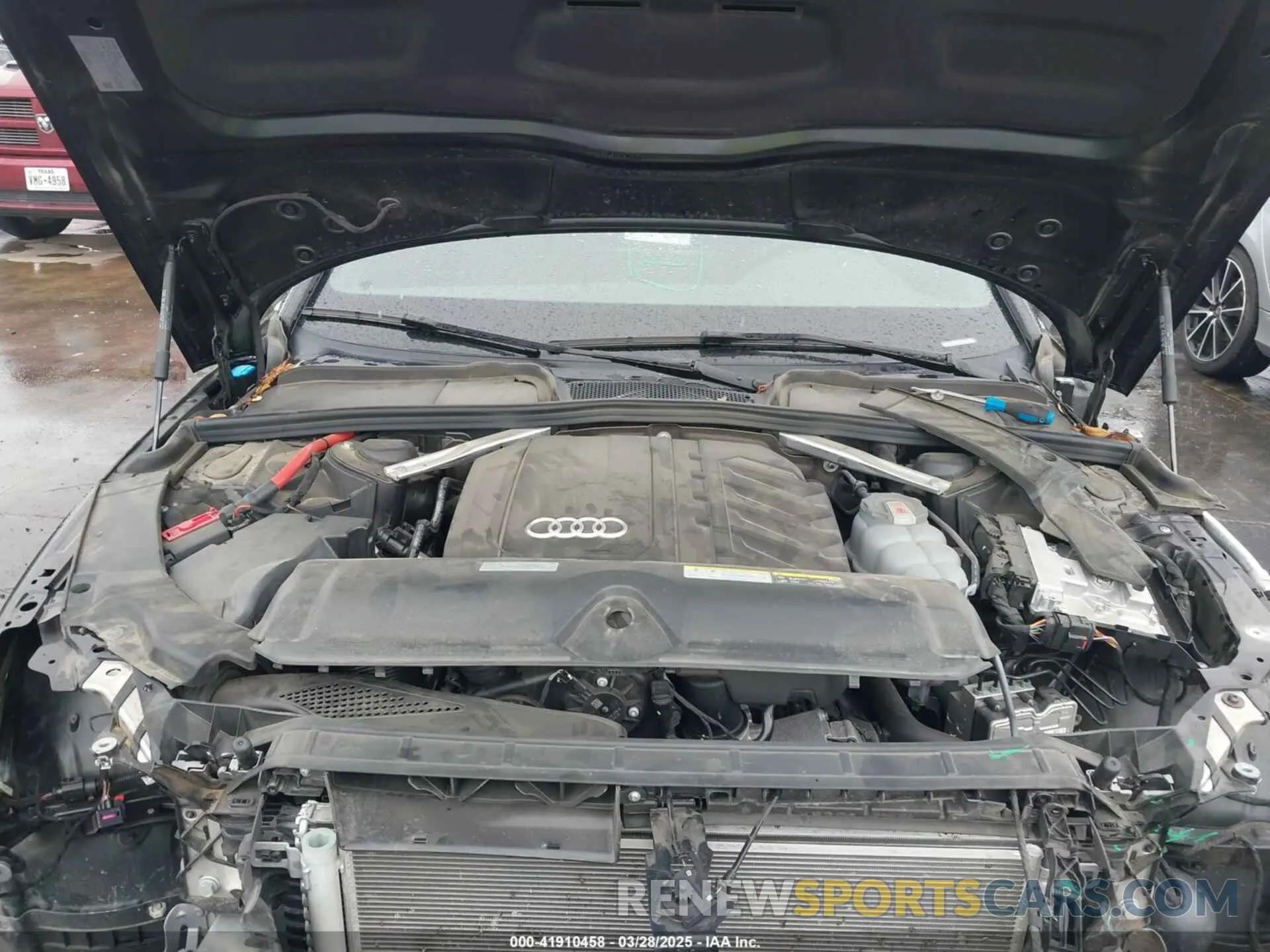 10 Фотография поврежденного автомобиля WAUEAAF45RN010152 AUDI A4 2024