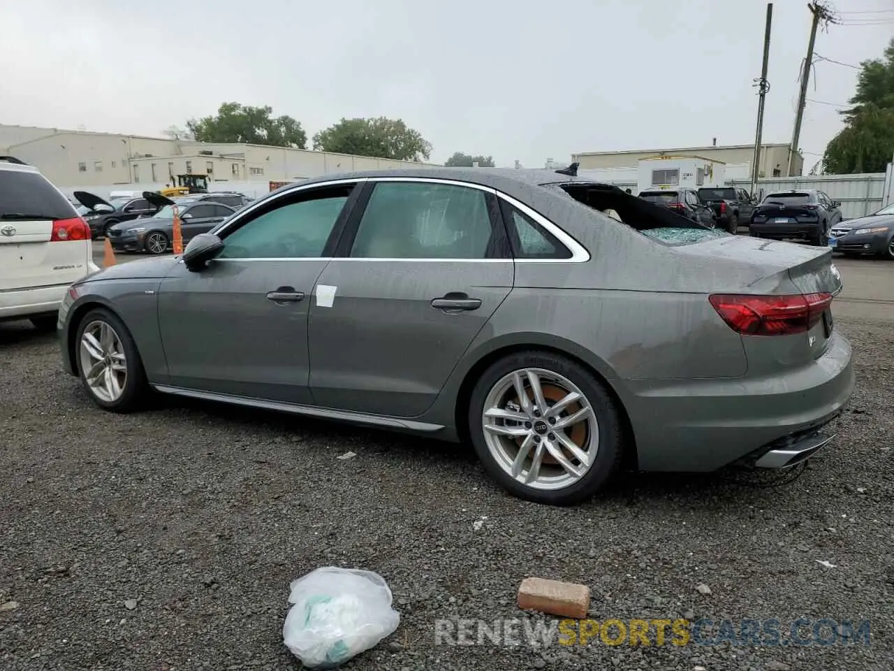 2 Фотография поврежденного автомобиля WAUEAAF47RN016485 AUDI A4 2024