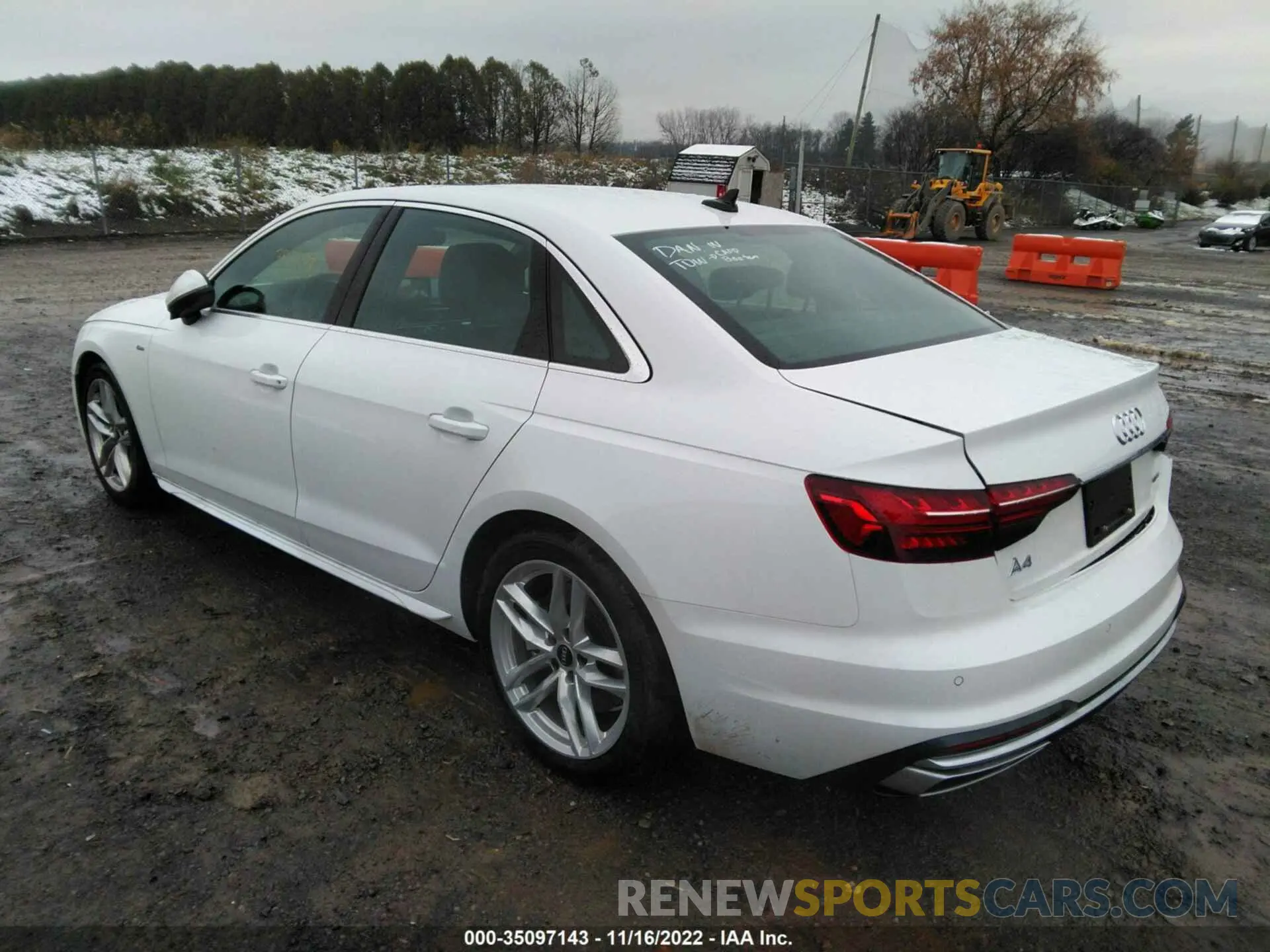 3 Фотография поврежденного автомобиля WAUEAAF46PN002154 AUDI A4 SEDAN 2023