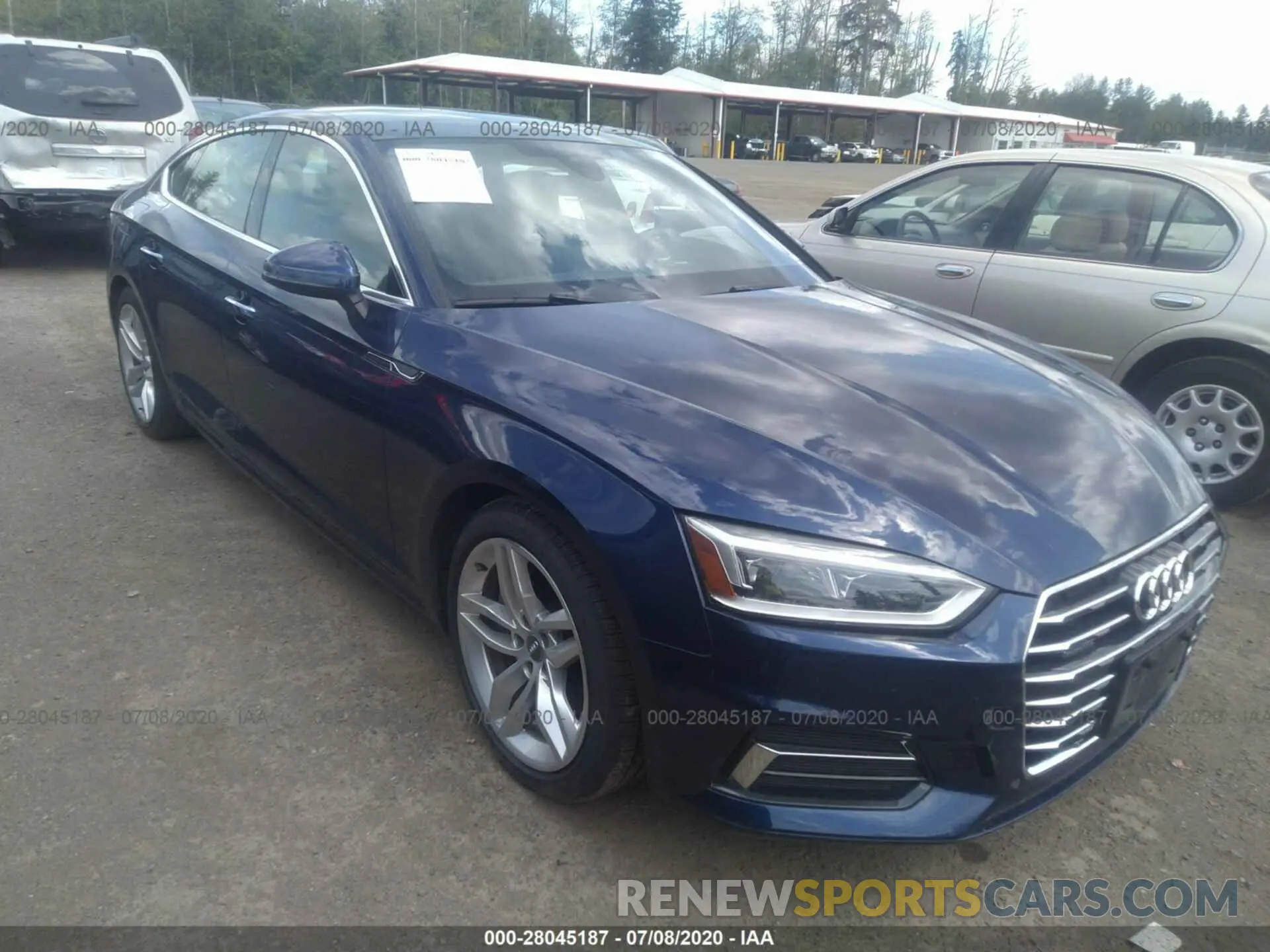 1 Photograph of a damaged car WAUANCF50KA051101 AUDI A5 2019