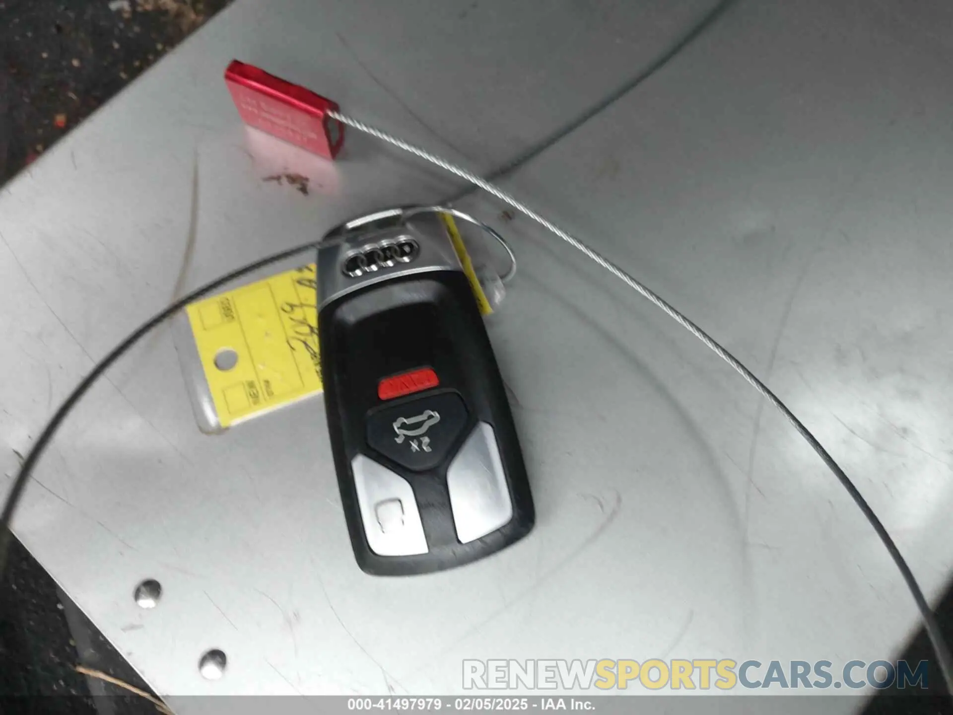 11 Photograph of a damaged car WAUANCF50KA054404 AUDI A5 2019