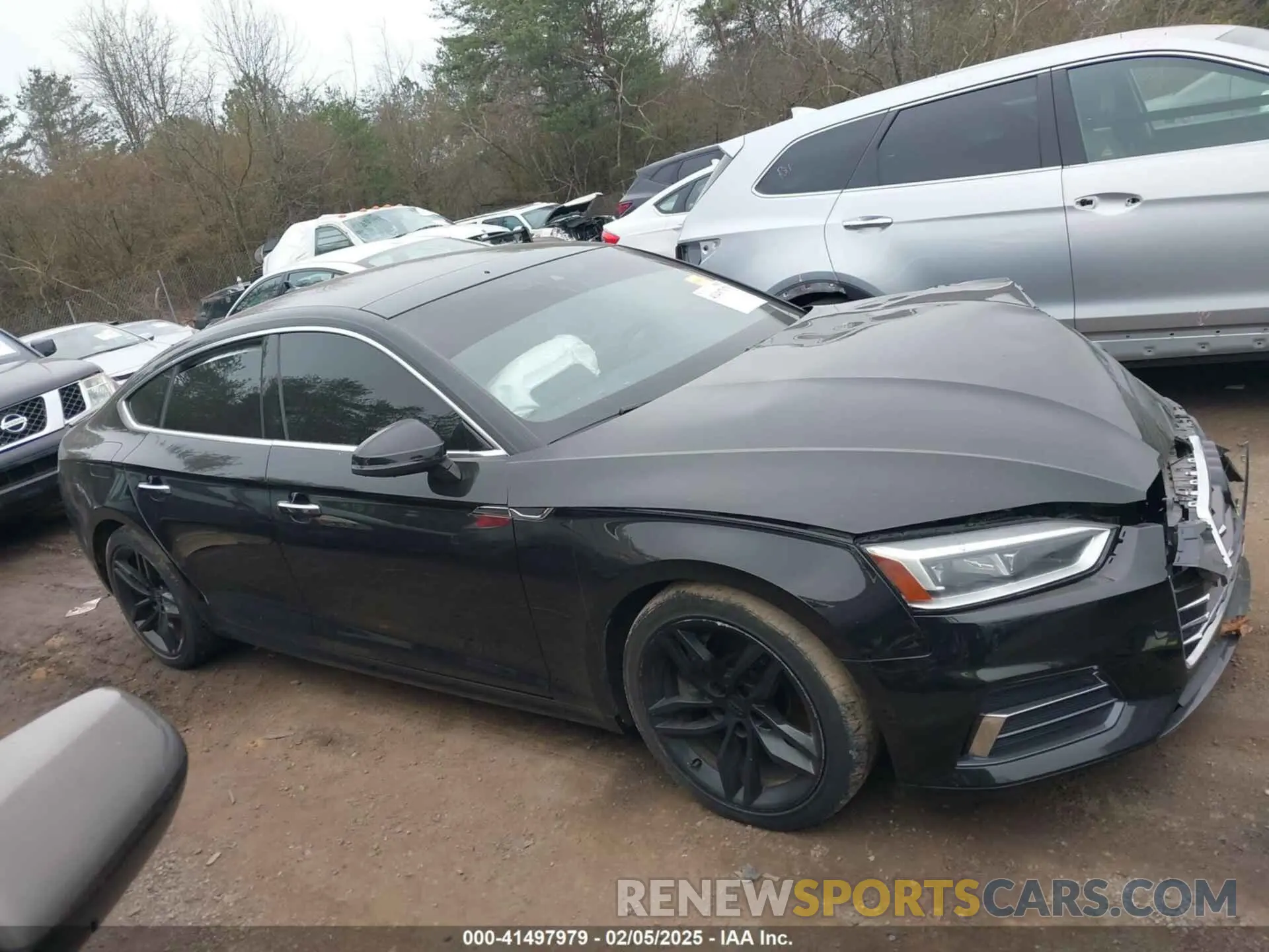 13 Photograph of a damaged car WAUANCF50KA054404 AUDI A5 2019