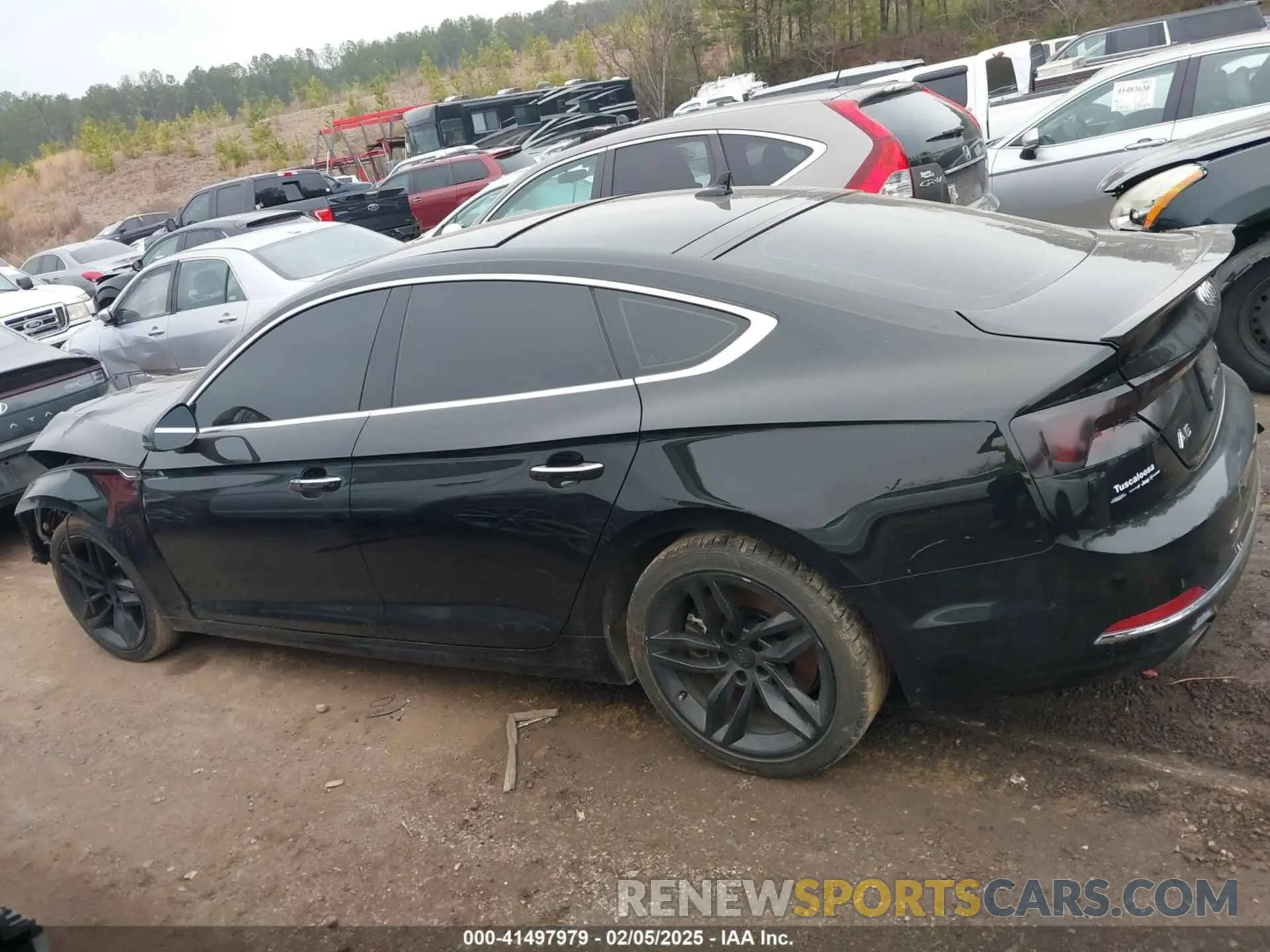 14 Photograph of a damaged car WAUANCF50KA054404 AUDI A5 2019