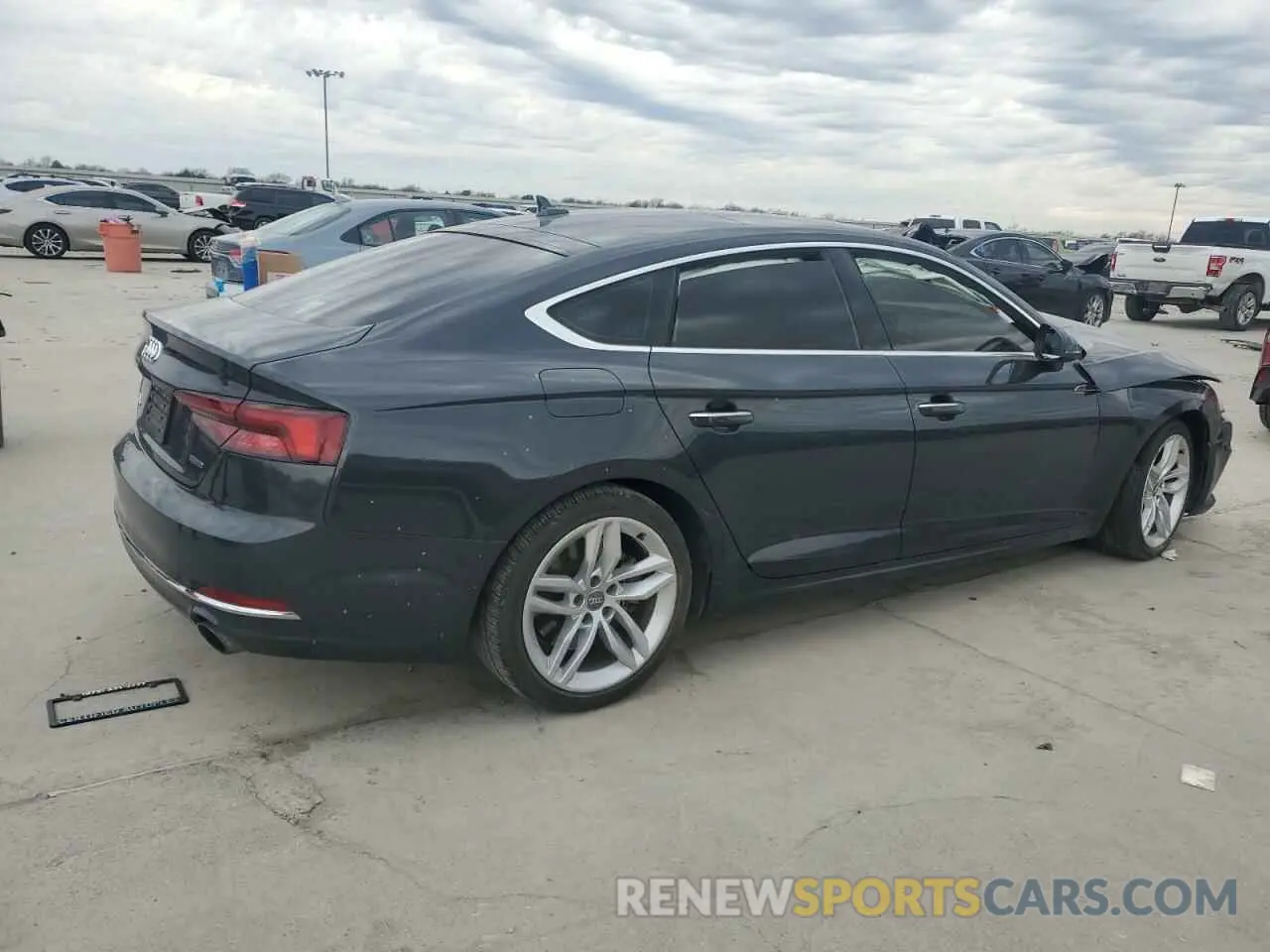 3 Photograph of a damaged car WAUANCF51KA057568 AUDI A5 2019