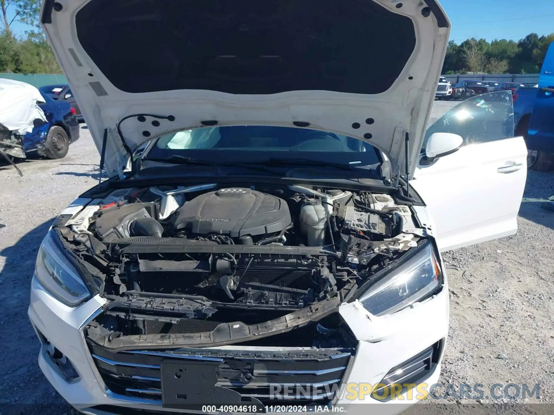 10 Photograph of a damaged car WAUANCF52KA060303 AUDI A5 2019