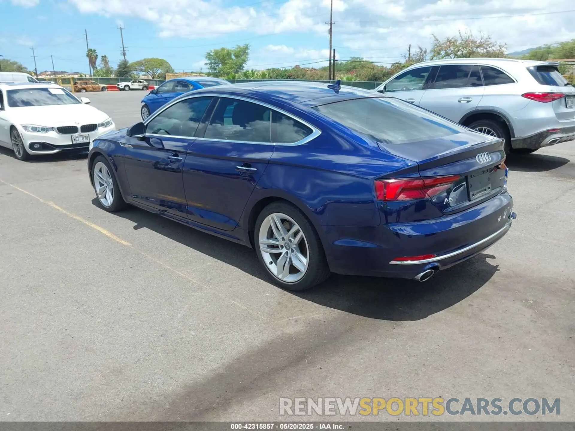 3 Photograph of a damaged car WAUANCF54KA080147 AUDI A5 2019