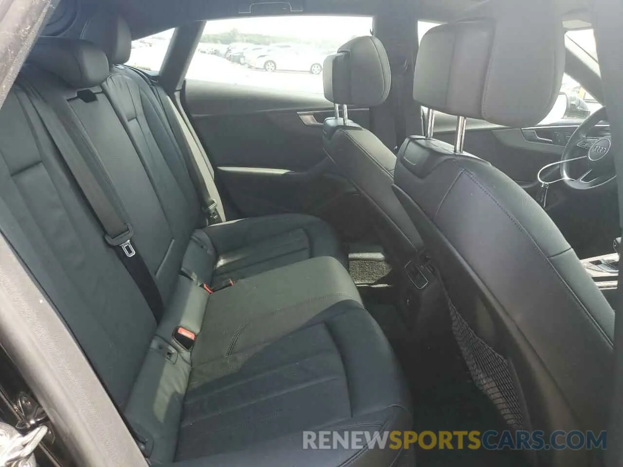 10 Фотография поврежденного автомобиля WAUANCF56KA093031 AUDI A5 2019
