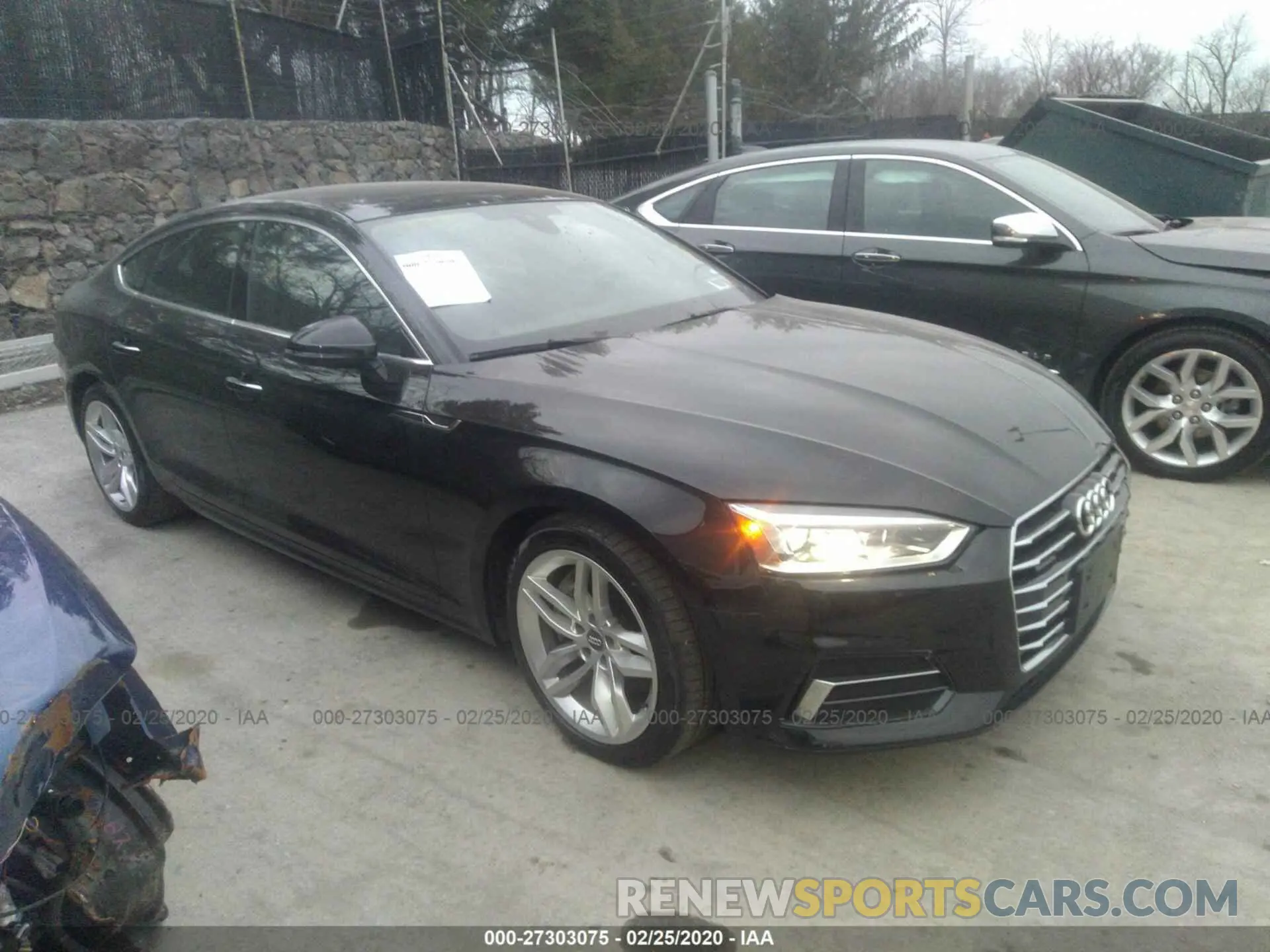 1 Photograph of a damaged car WAUANCF57KA057977 AUDI A5 2019