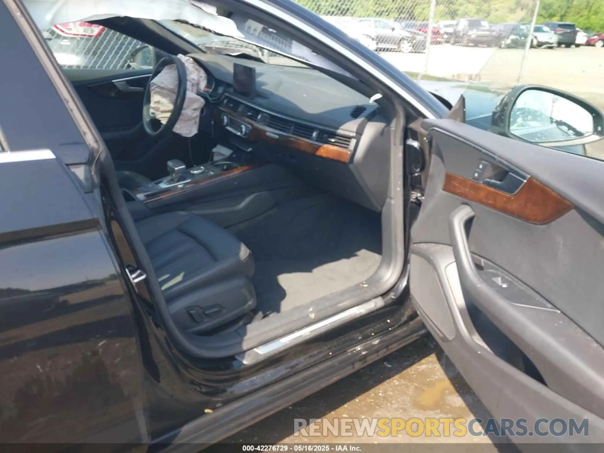5 Photograph of a damaged car WAUANCF58KA056062 AUDI A5 2019
