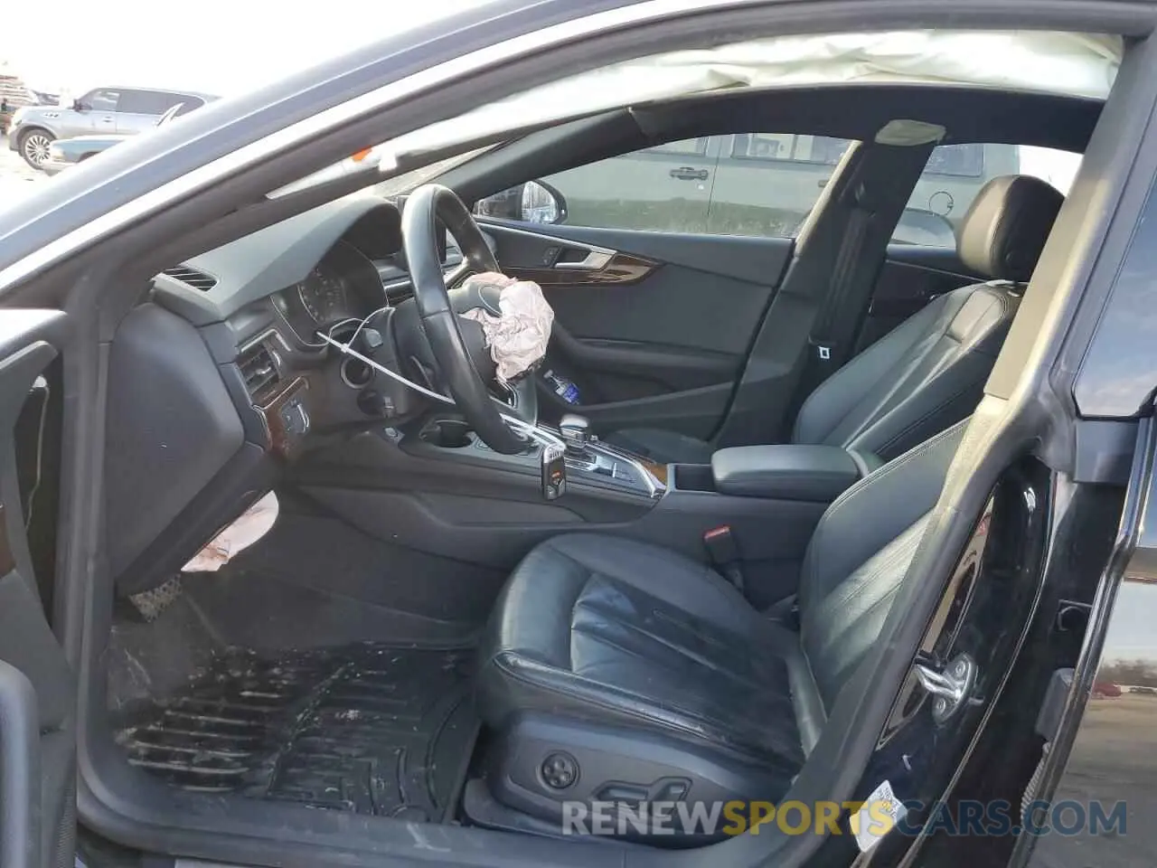 7 Photograph of a damaged car WAUANCF5XKA061196 AUDI A5 2019