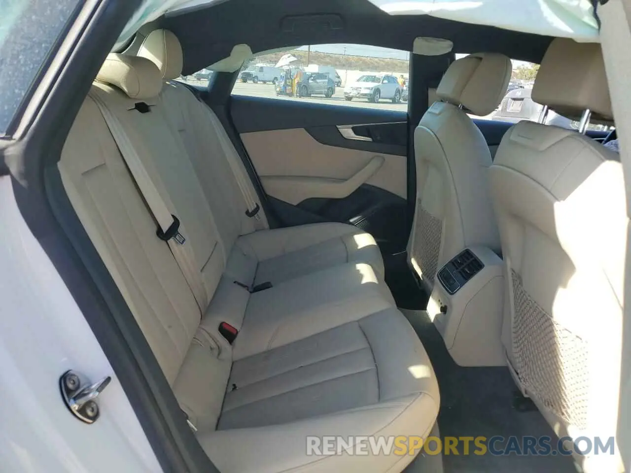 10 Photograph of a damaged car WAUBNCF50KA092302 AUDI A5 2019