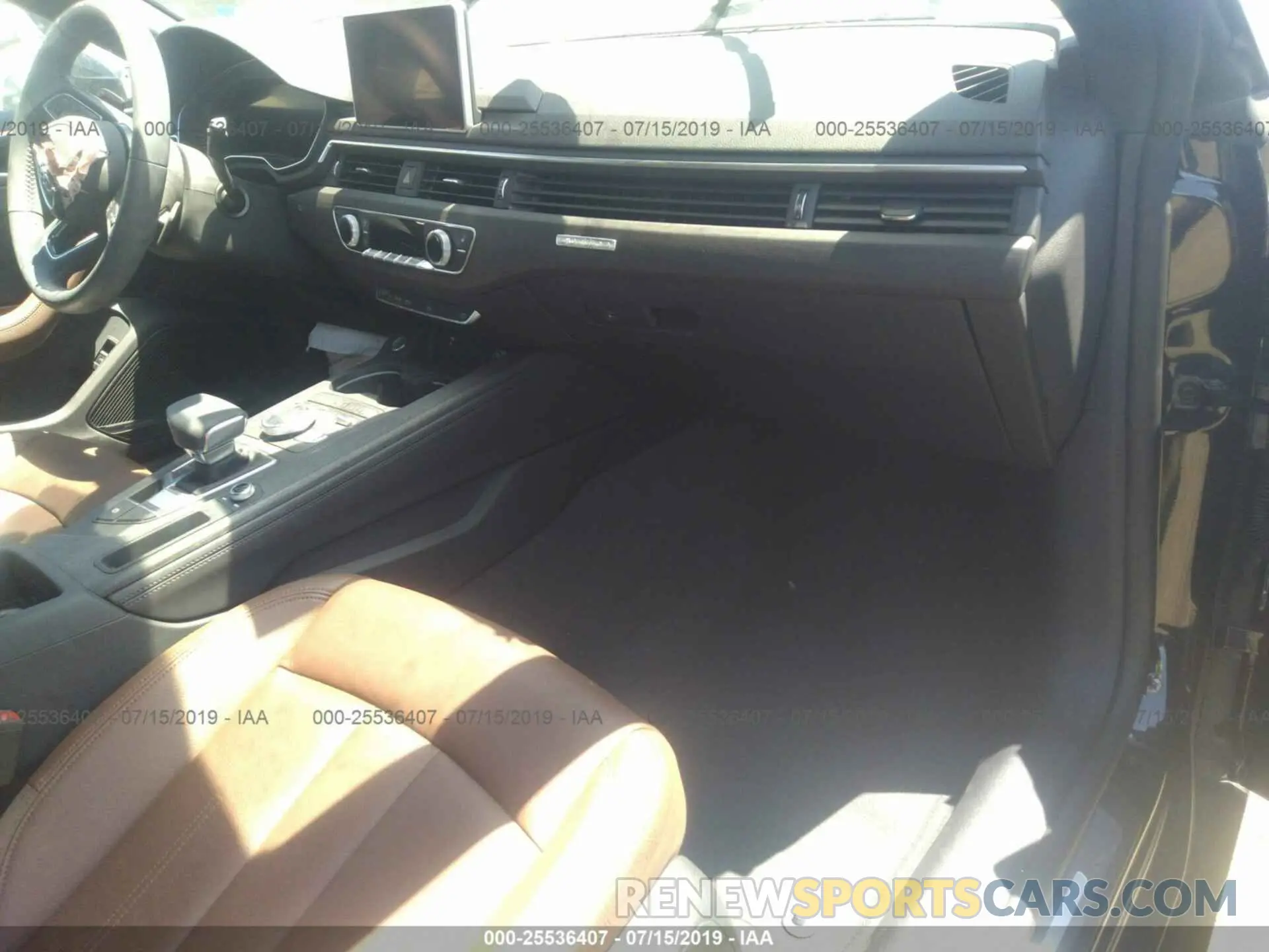 5 Photograph of a damaged car WAUBNCF53KA014998 AUDI A5 2019