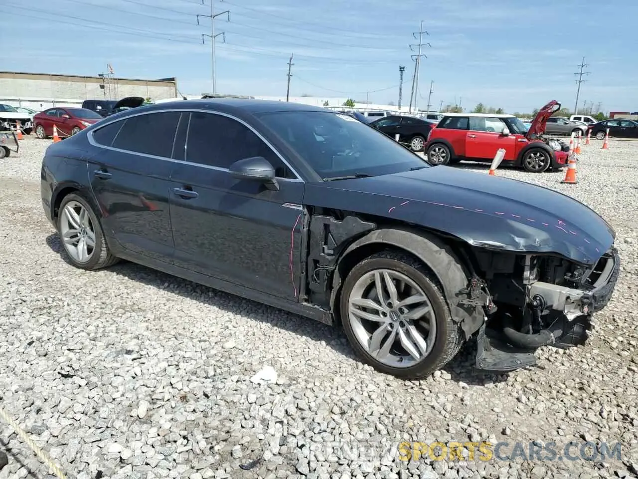 4 Фотография поврежденного автомобиля WAUBNCF59KA090404 AUDI A5 2019