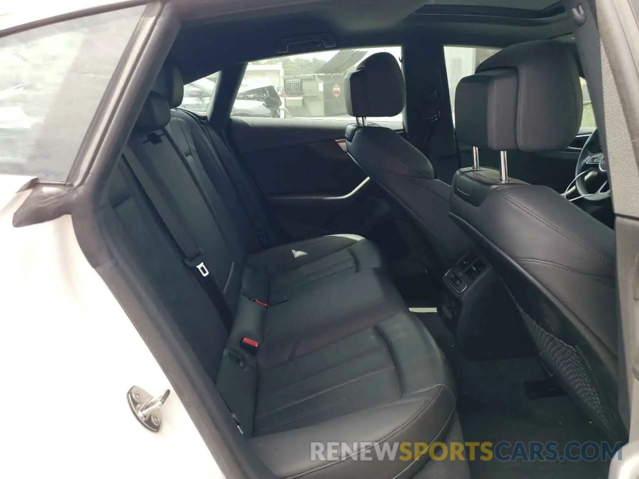 10 Photograph of a damaged car WAUDNCF58KA095943 AUDI A5 2019
