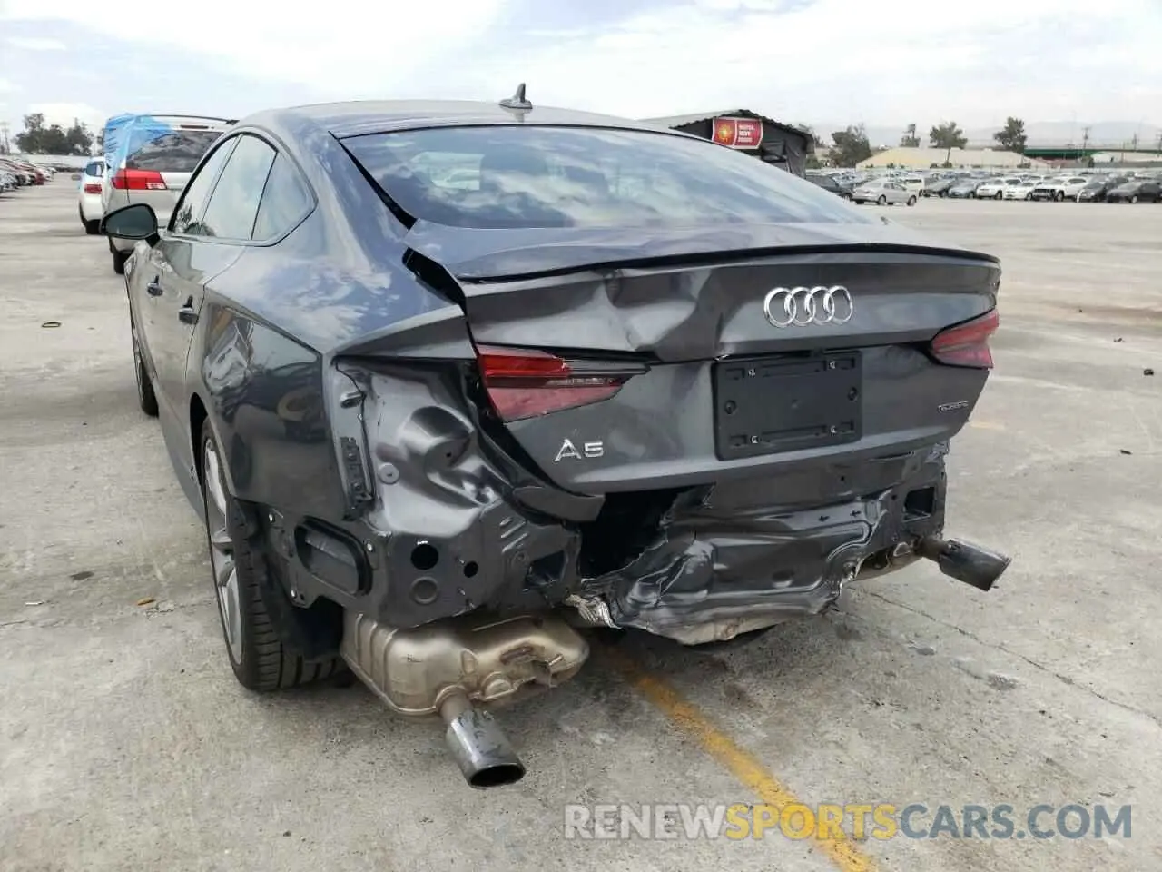 9 Photograph of a damaged car WAUENCF52KA092993 AUDI A5 2019