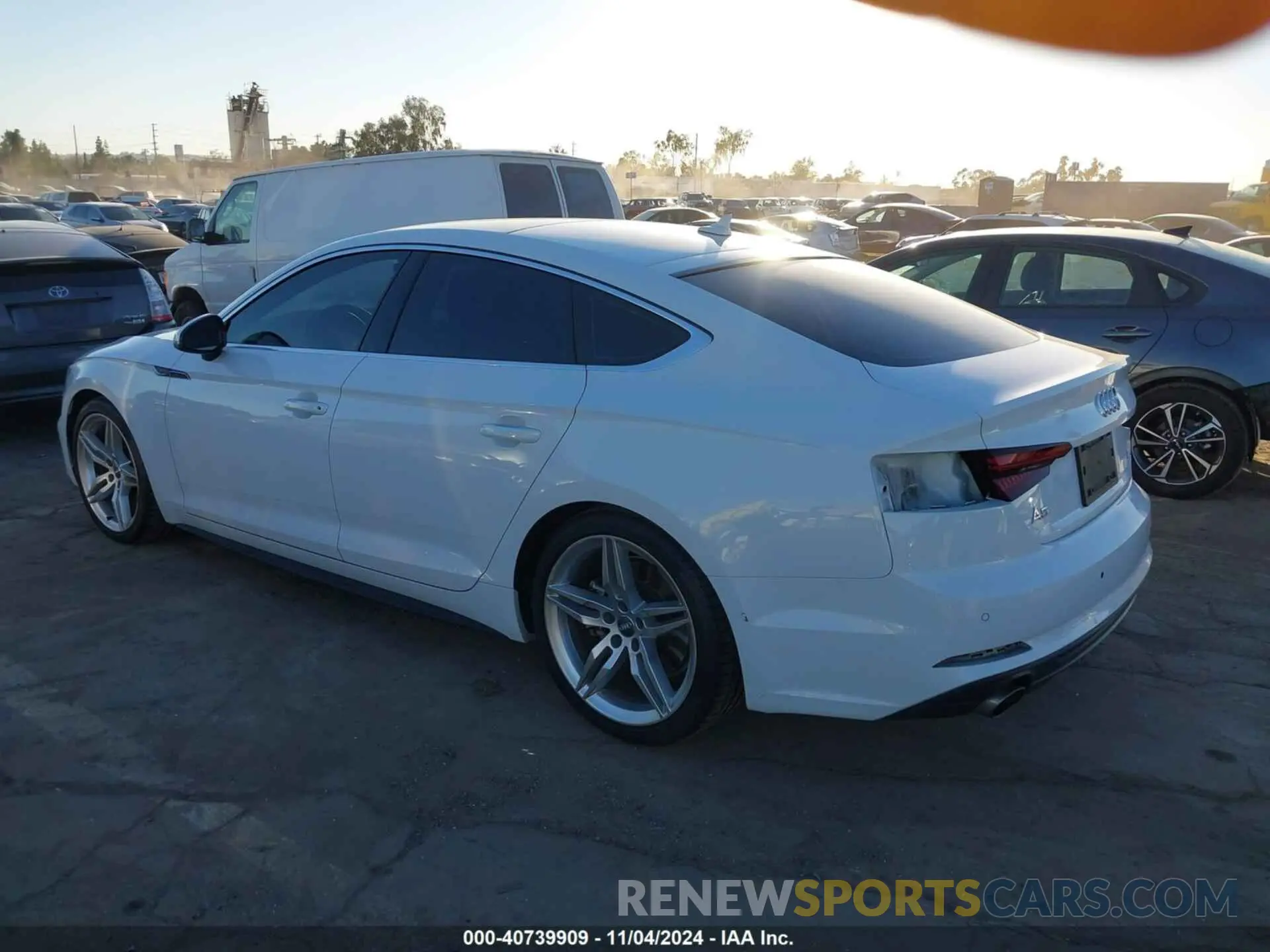 2 Photograph of a damaged car WAUENCF55KA091952 AUDI A5 2019