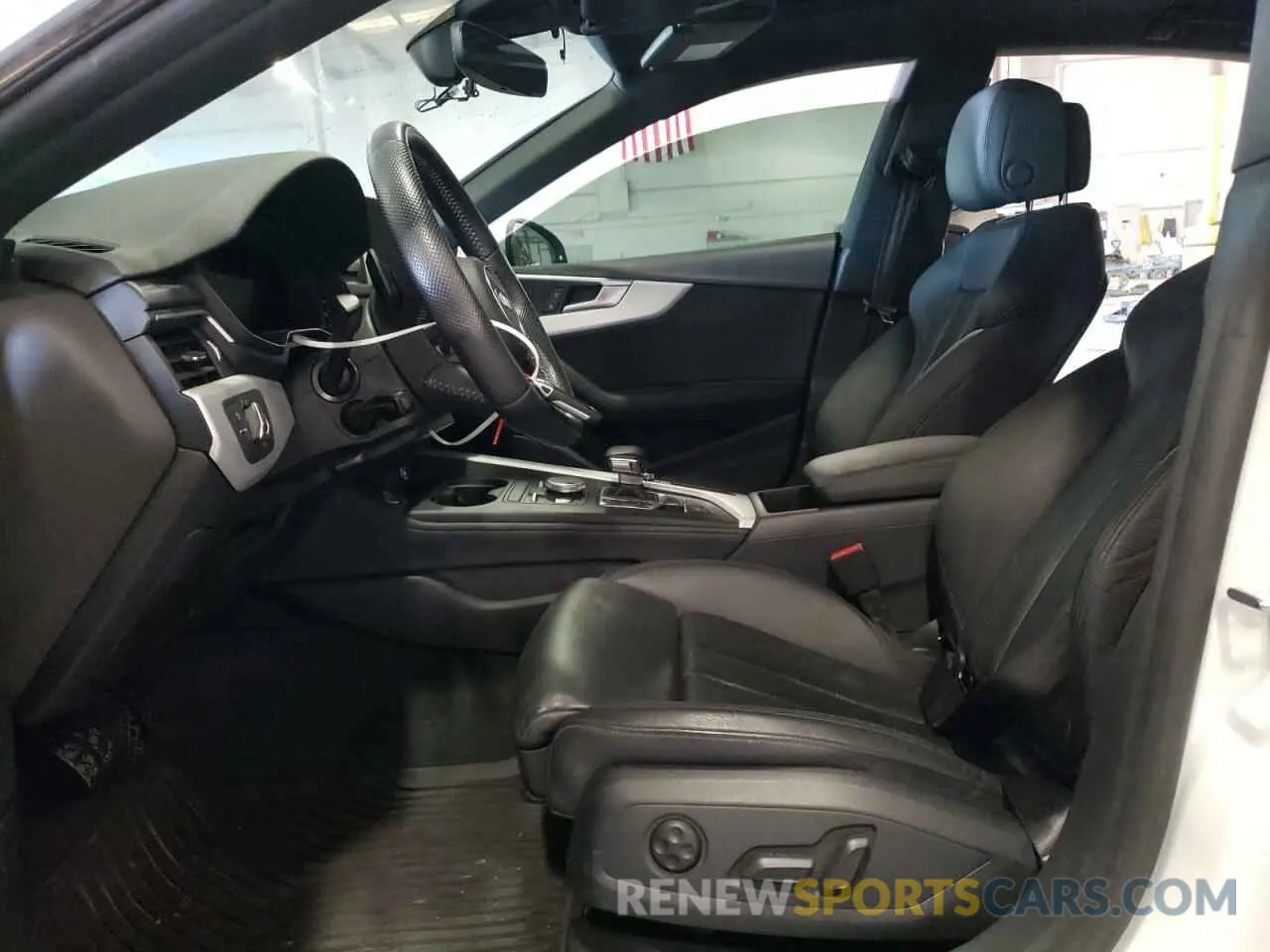 7 Photograph of a damaged car WAUENCF56KA009064 AUDI A5 2019