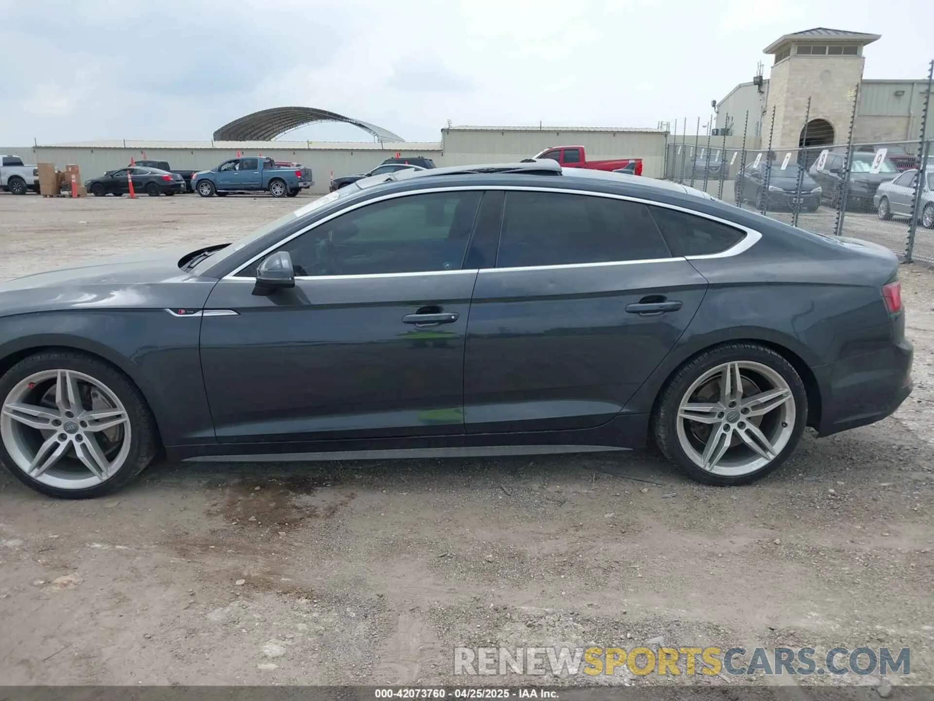 14 Photograph of a damaged car WAUENCF57KA059195 AUDI A5 2019