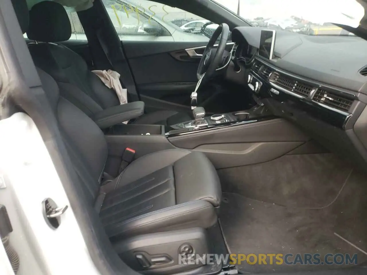 5 Photograph of a damaged car WAUENCF58KA075034 AUDI A5 2019
