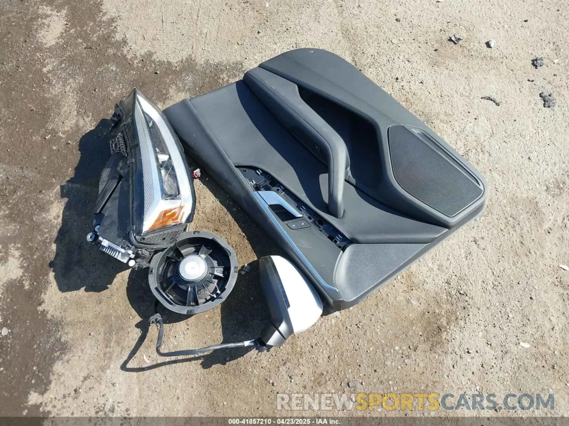 12 Photograph of a damaged car WAUENCF59KA097799 AUDI A5 2019