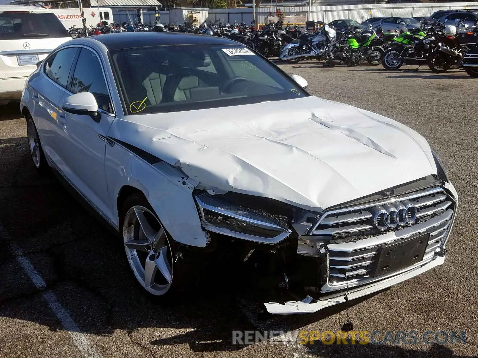 1 Photograph of a damaged car WAUENCF5XKA048627 AUDI A5 2019