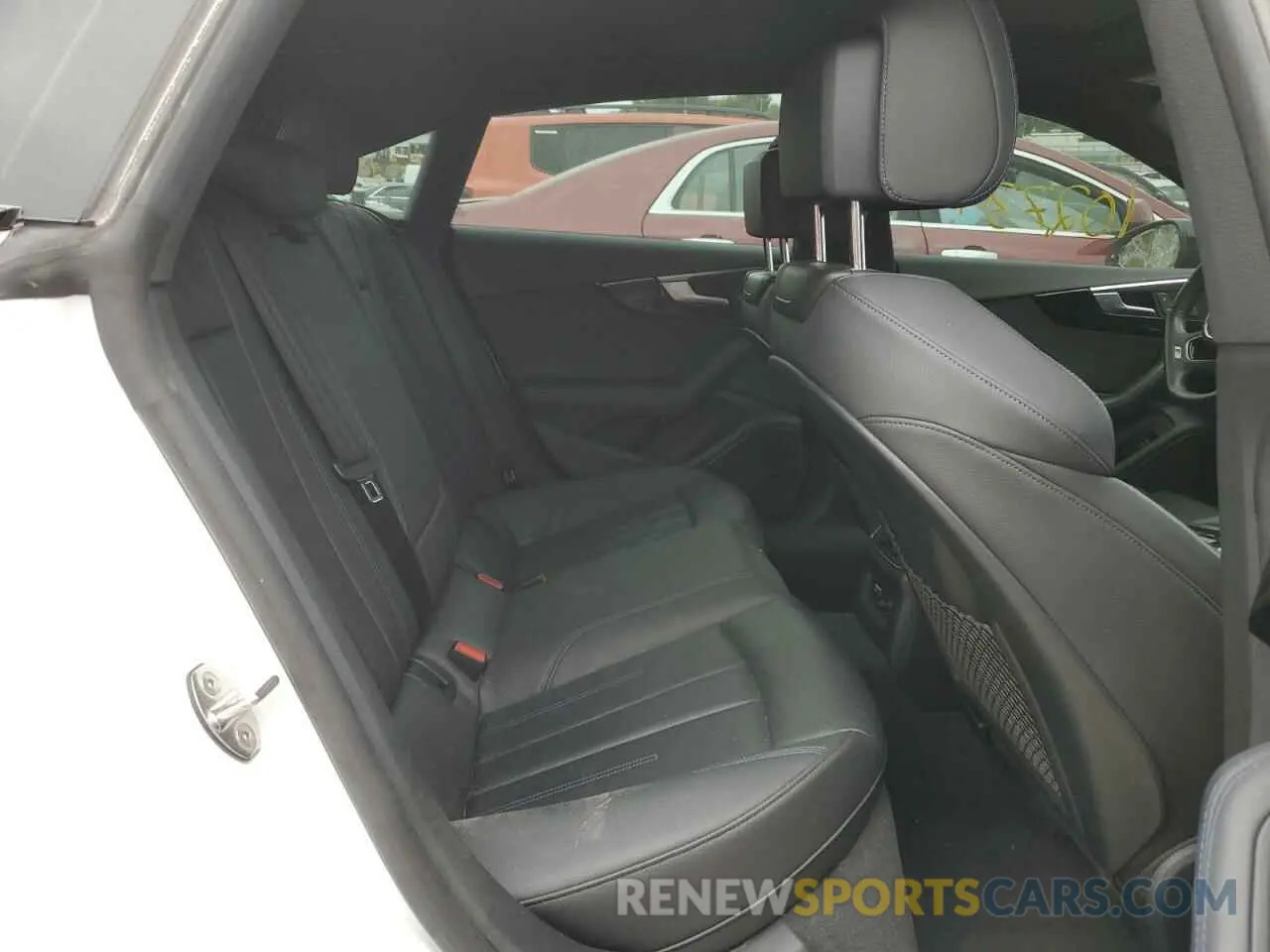 10 Photograph of a damaged car WAUFNCF50KA071371 AUDI A5 2019
