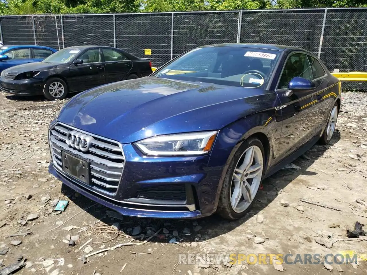 2 Фотография поврежденного автомобиля WAUSNAF52KA016732 AUDI A5 2019