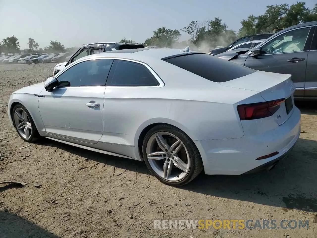 2 Фотография поврежденного автомобиля WAUTNAF50KA036997 AUDI A5 2019