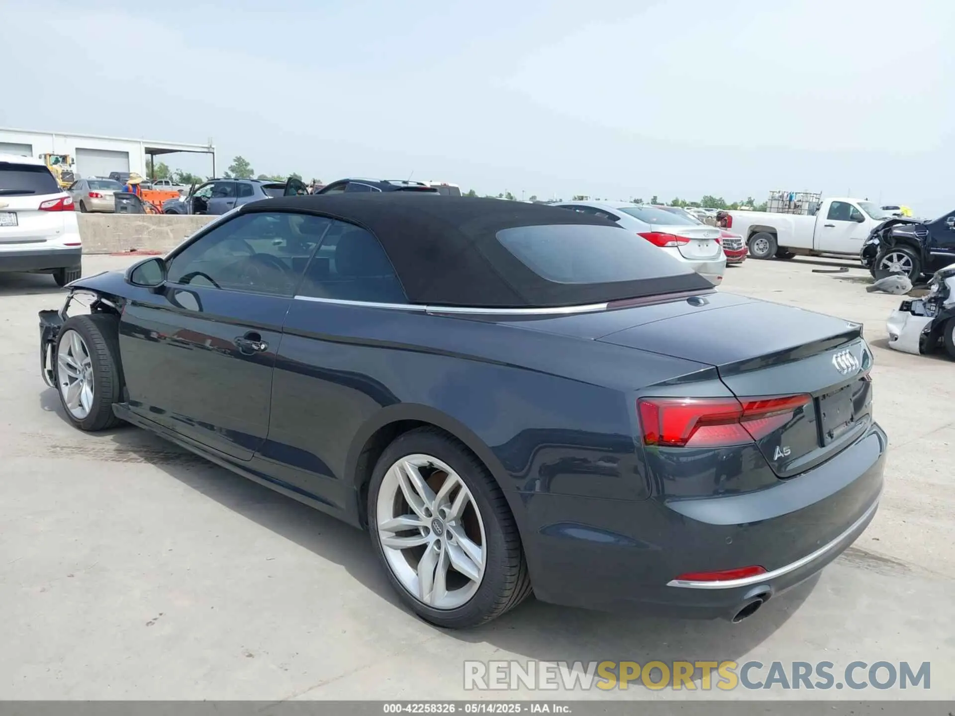 3 Photograph of a damaged car WAUYNGF50KN001829 AUDI A5 2019