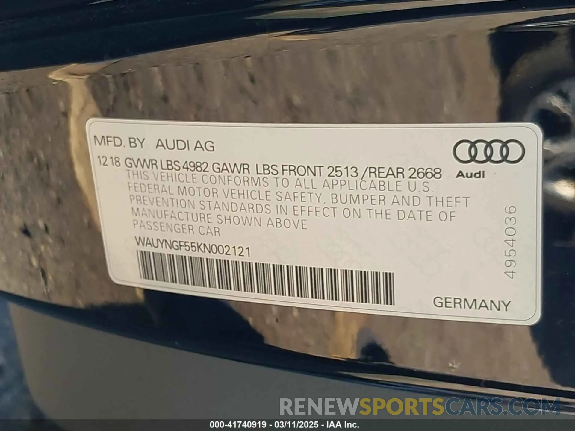 9 Photograph of a damaged car WAUYNGF55KN002121 AUDI A5 2019