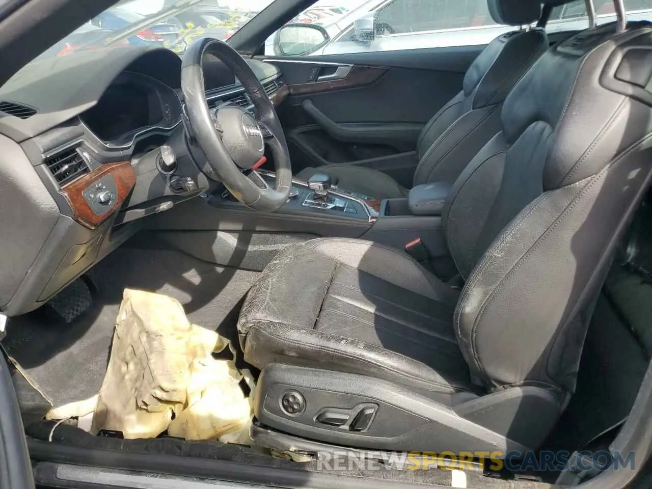7 Photograph of a damaged car WAUYNGF55KN007979 AUDI A5 2019