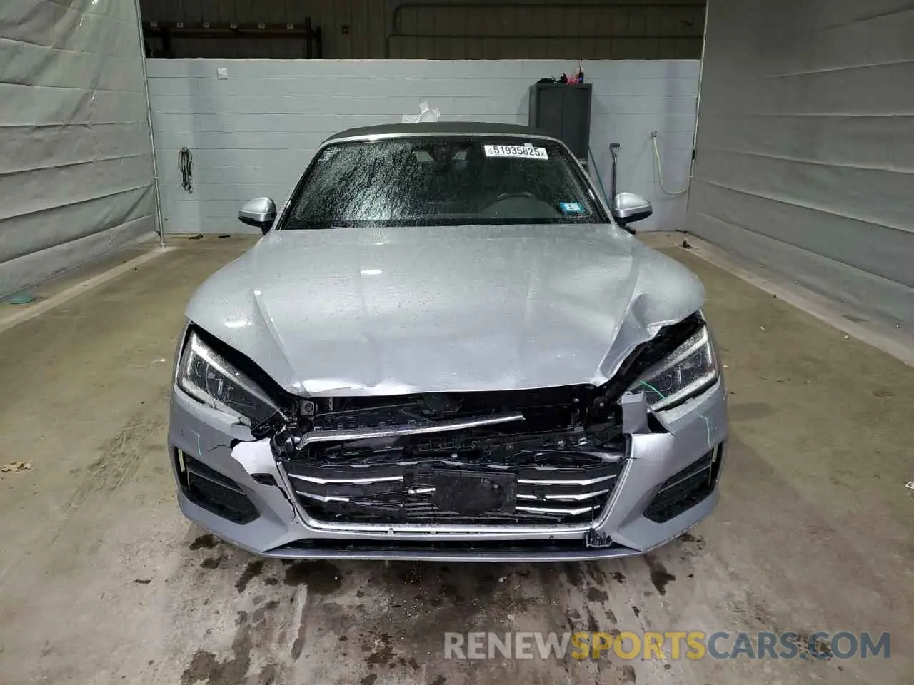 5 Photograph of a damaged car WAUYNGF56KN001933 AUDI A5 2019