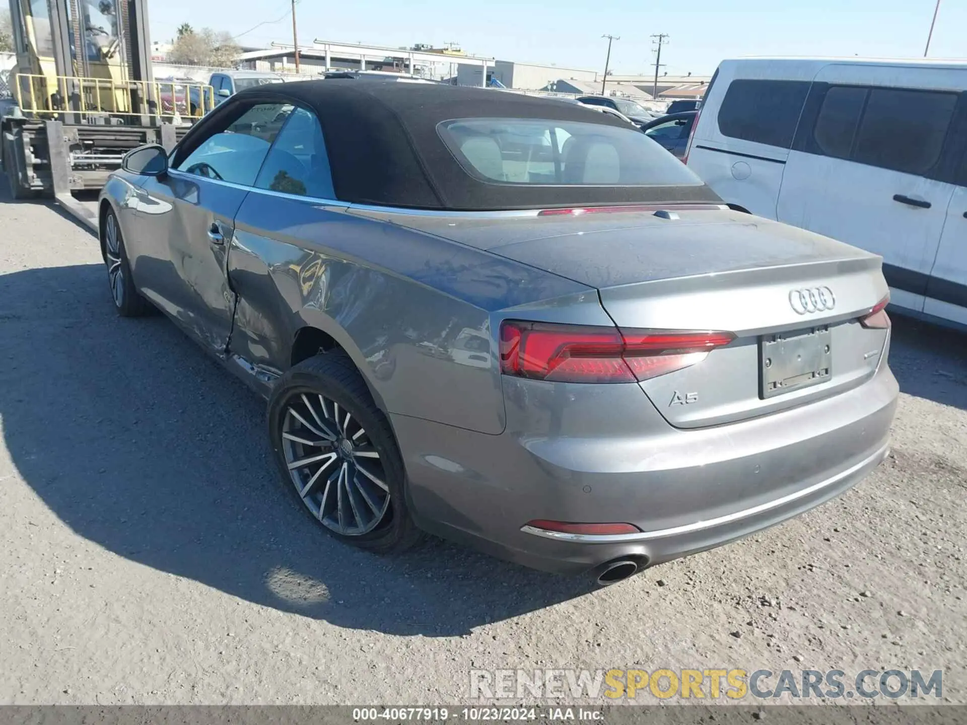 3 Фотография поврежденного автомобиля WAUYNGF59KN002817 AUDI A5 2019