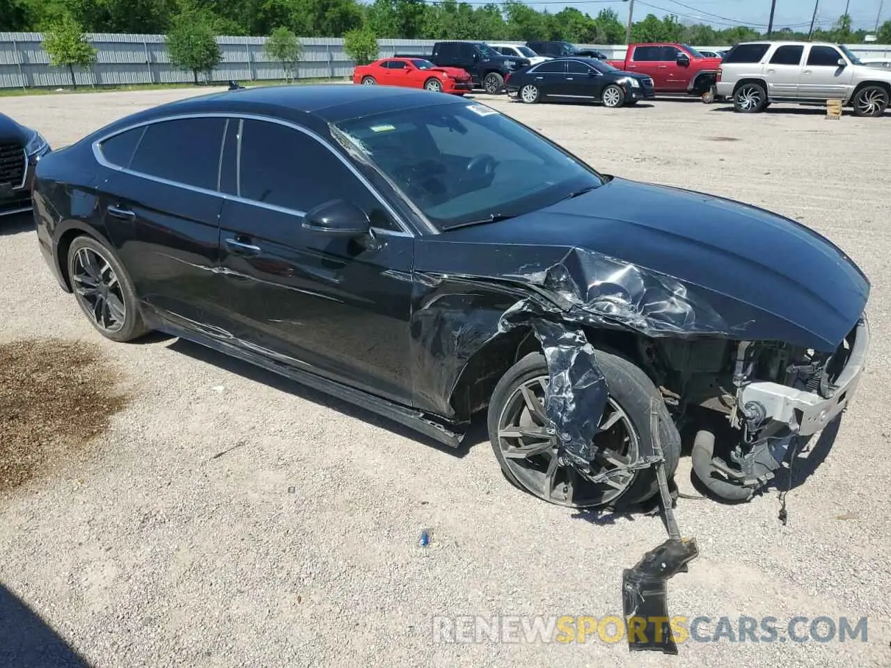 4 Фотография поврежденного автомобиля WAUANCF57LA004794 AUDI A5 2020