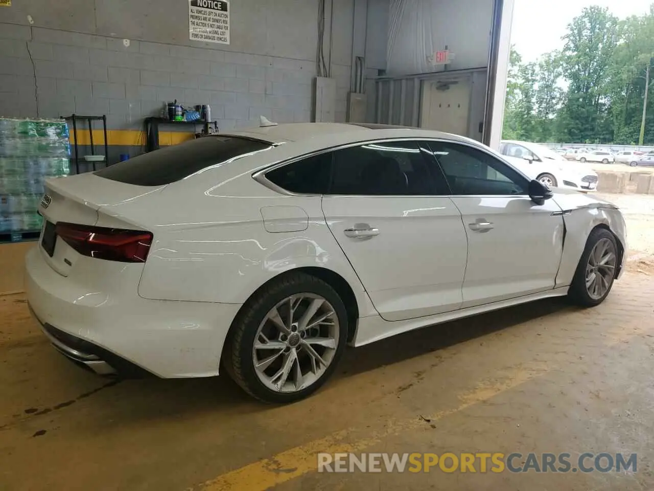 3 Photograph of a damaged car WAUANCF5XLA007950 AUDI A5 2020