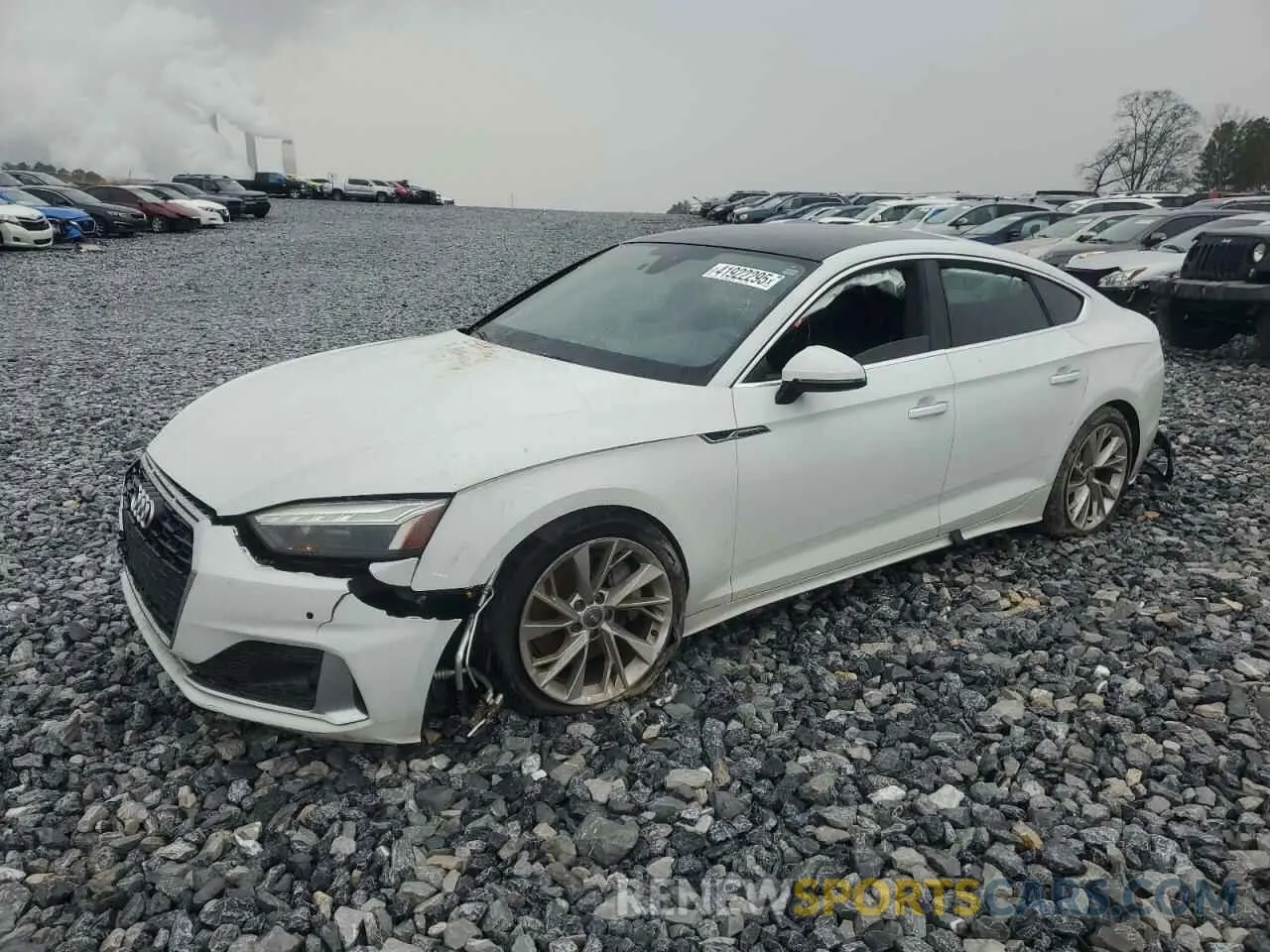 1 Фотография поврежденного автомобиля WAUCNCF56LA018615 AUDI A5 2020