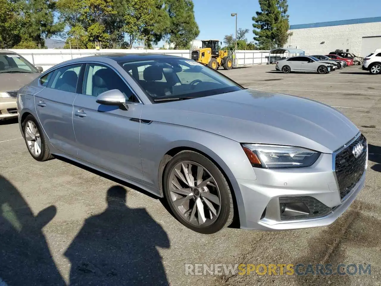 4 Фотография поврежденного автомобиля WAUABCF53MA039987 AUDI A5 2021