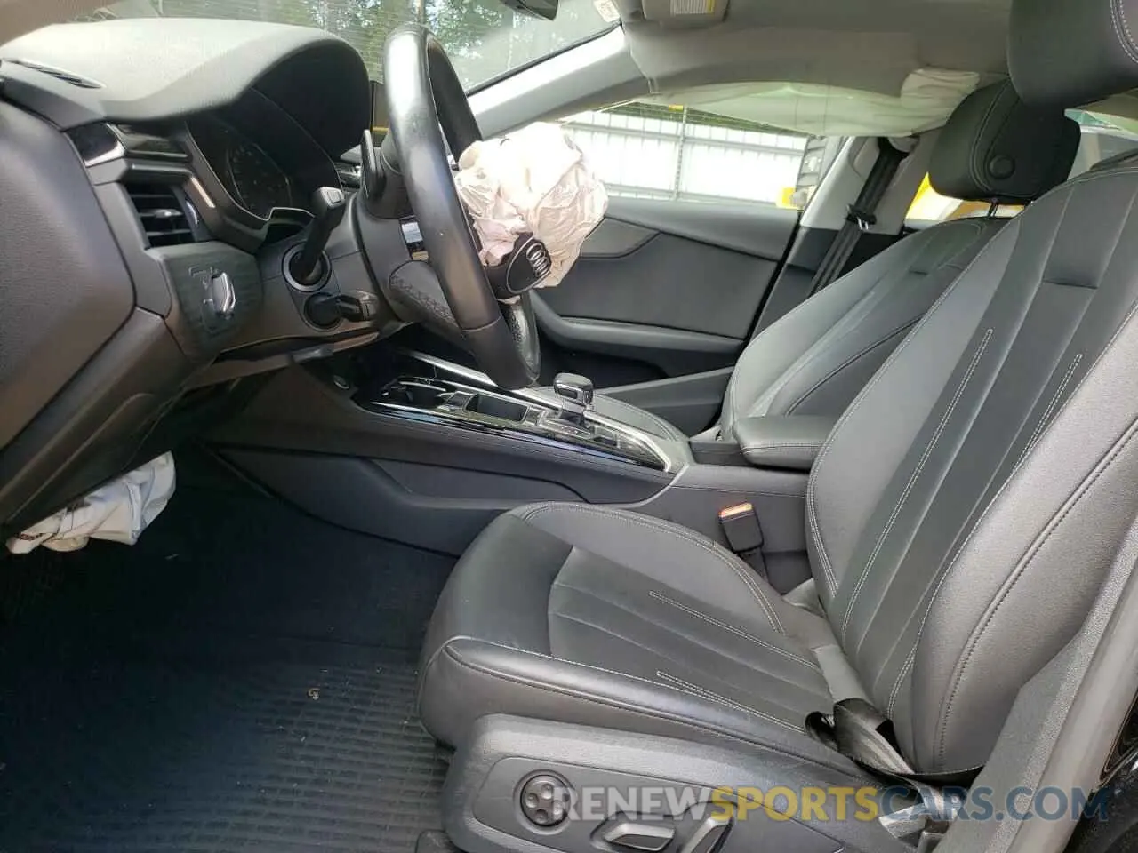 7 Photograph of a damaged car WAUABCF57MA062933 AUDI A5 2021