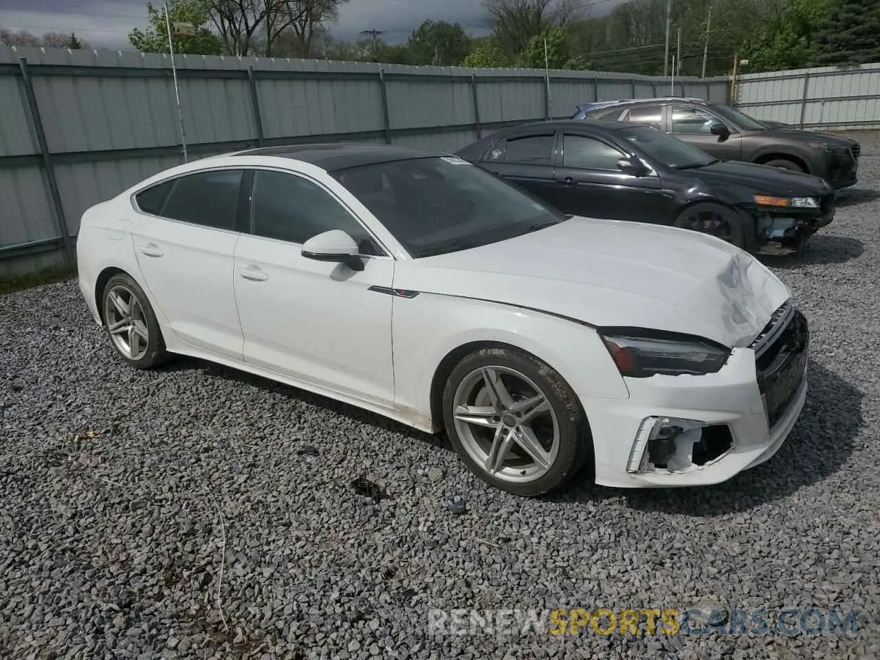 4 Photograph of a damaged car WAUDACF51MA016689 AUDI A5 2021