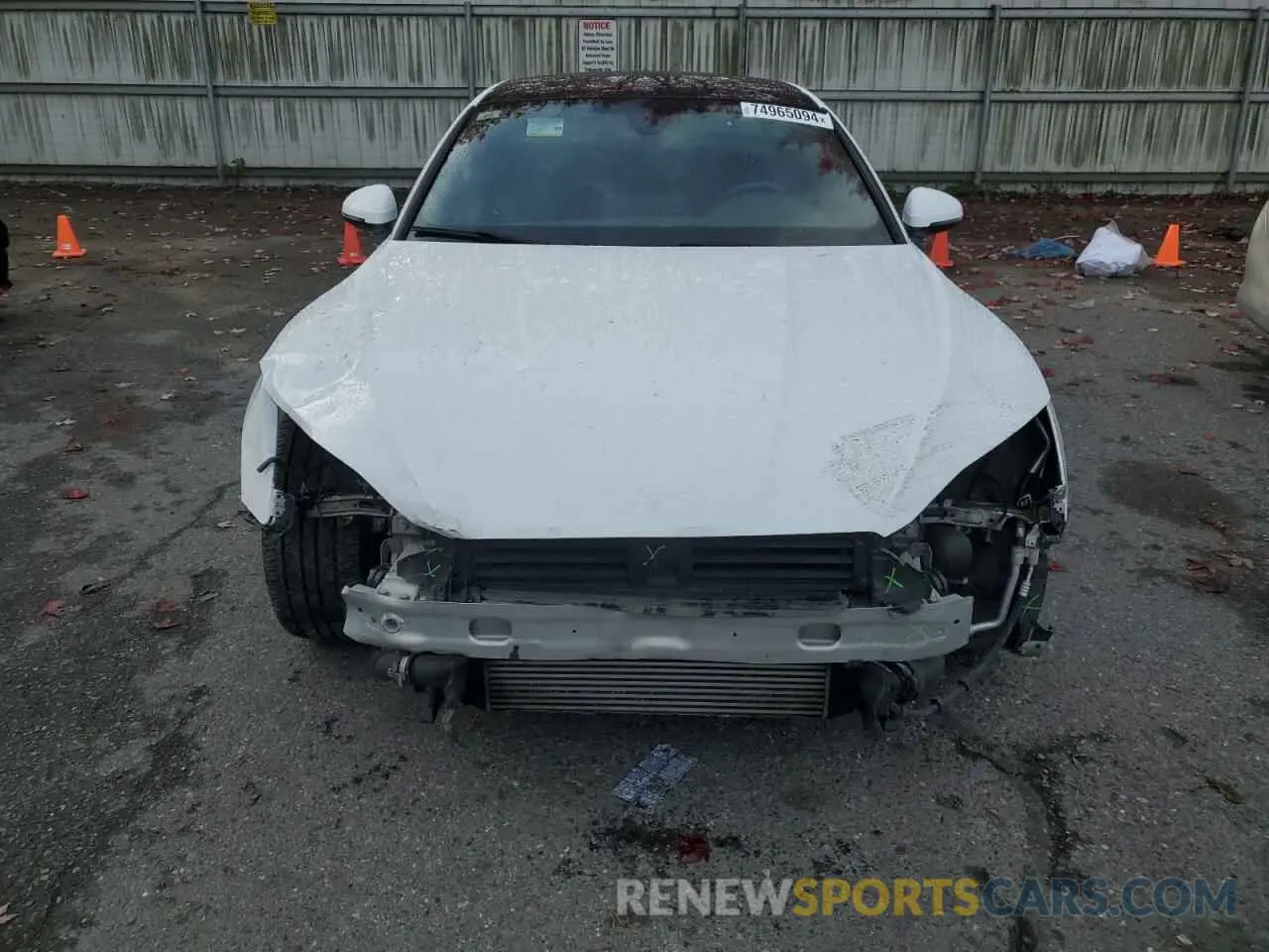 5 Photograph of a damaged car WAUDACF51MA017714 AUDI A5 2021
