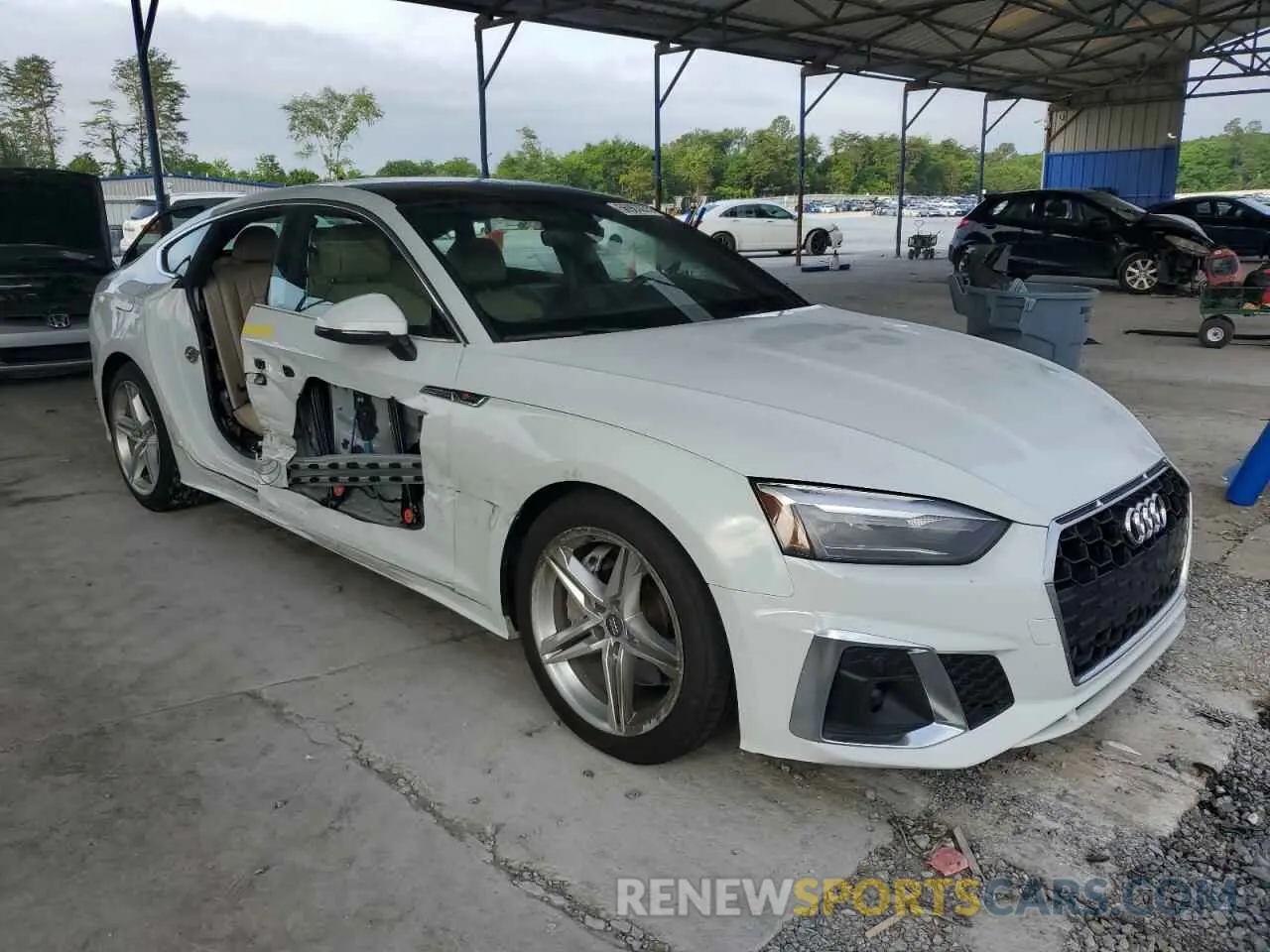 4 Photograph of a damaged car WAUDACF53MA012871 AUDI A5 2021