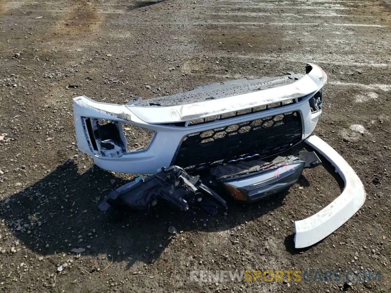 12 Фотография поврежденного автомобиля WAUDACF59MA017704 AUDI A5 2021