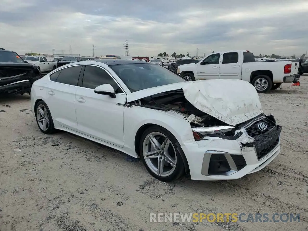 4 Фотография поврежденного автомобиля WAUDACF5XMA039260 AUDI A5 2021